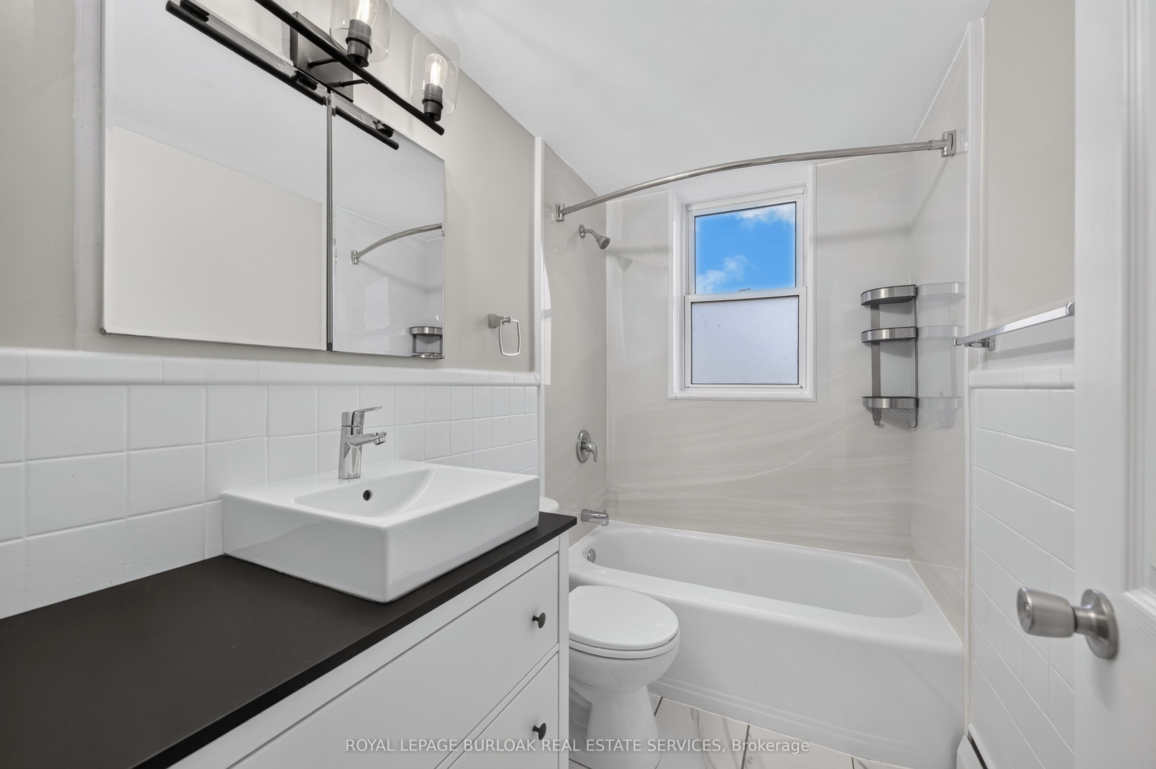 2420 New Street 1 Property Photo 26