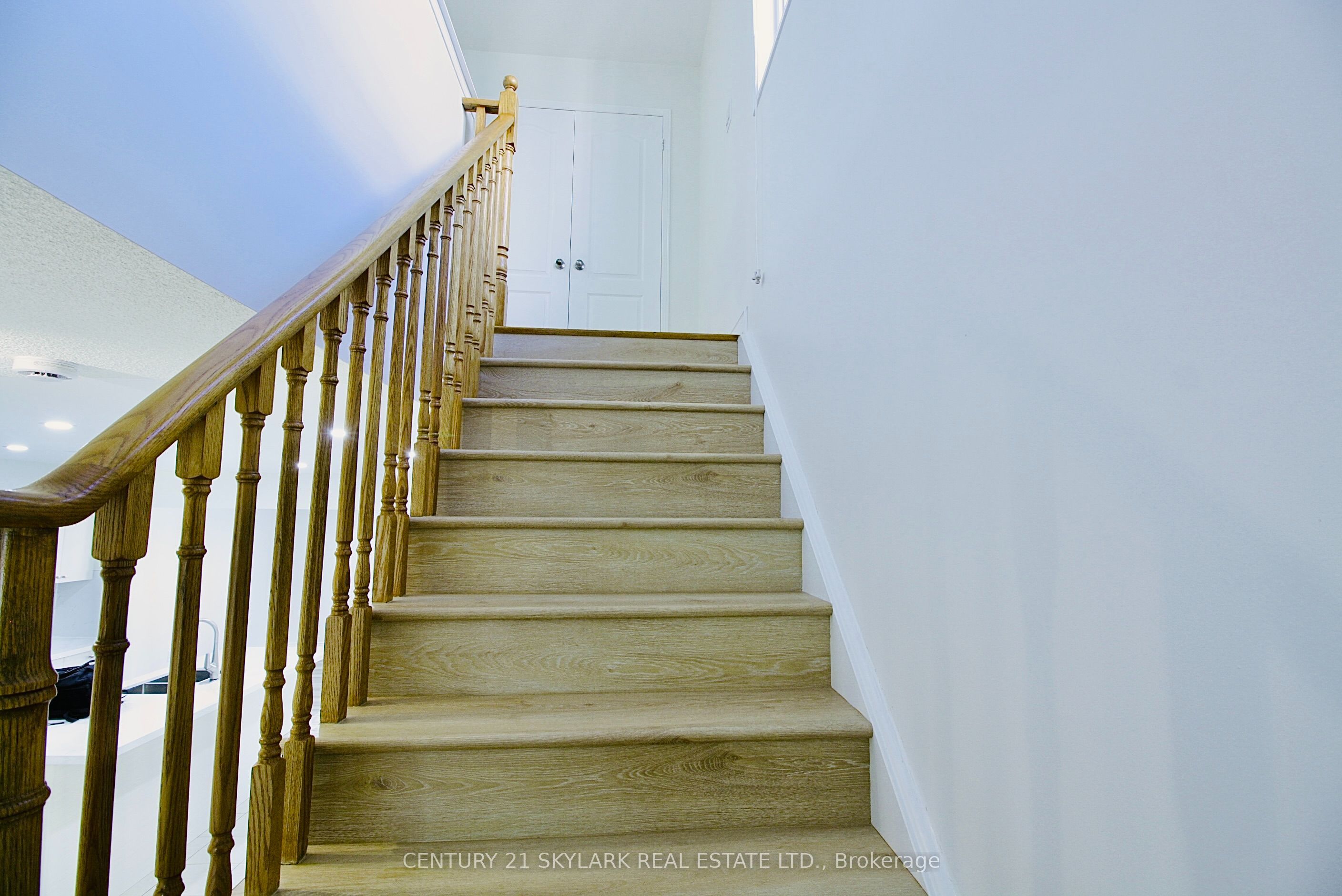61 Lightcatcher Circle Property Photo 12