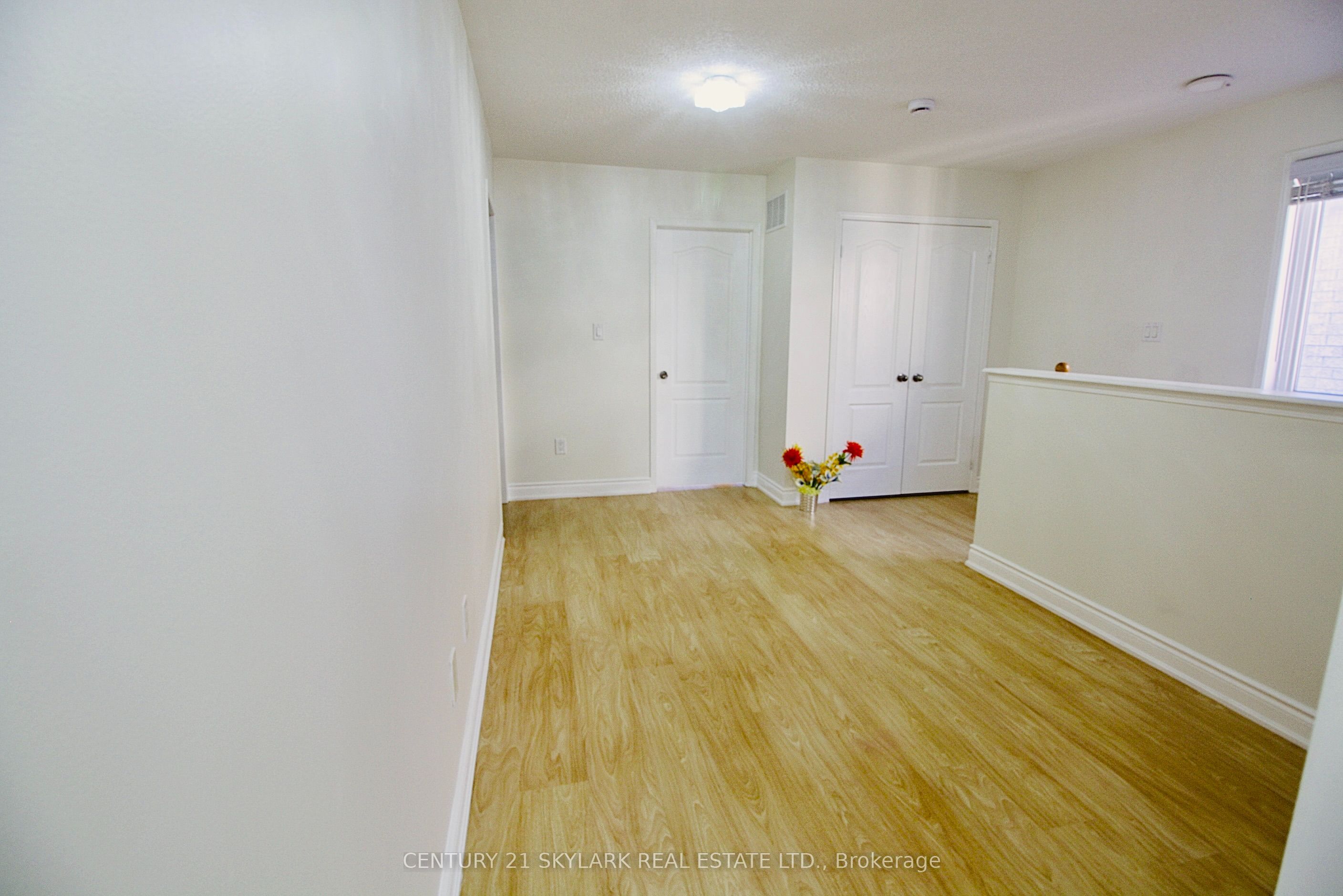 61 Lightcatcher Circle Property Photo 15