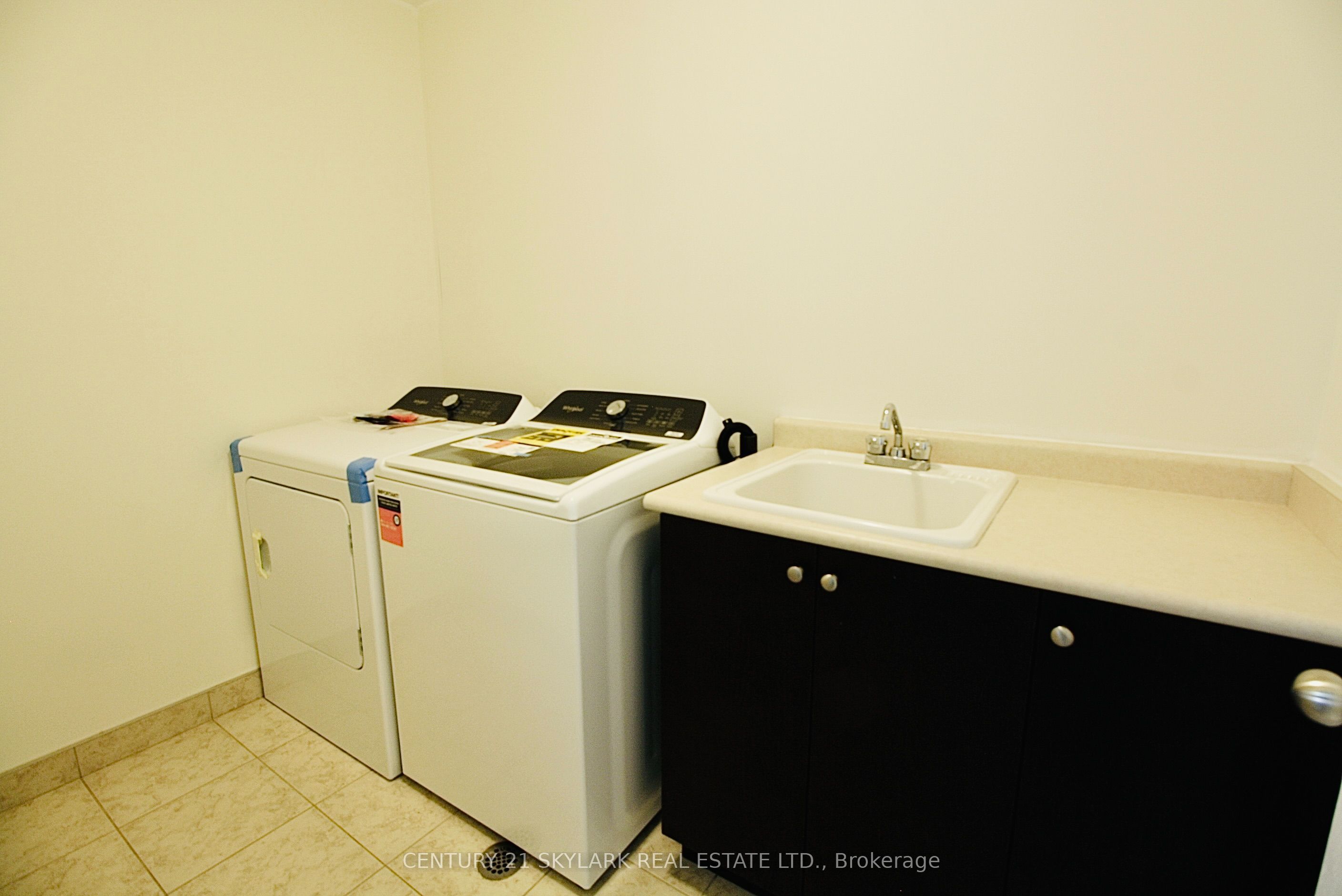 61 Lightcatcher Circle Property Photo 22