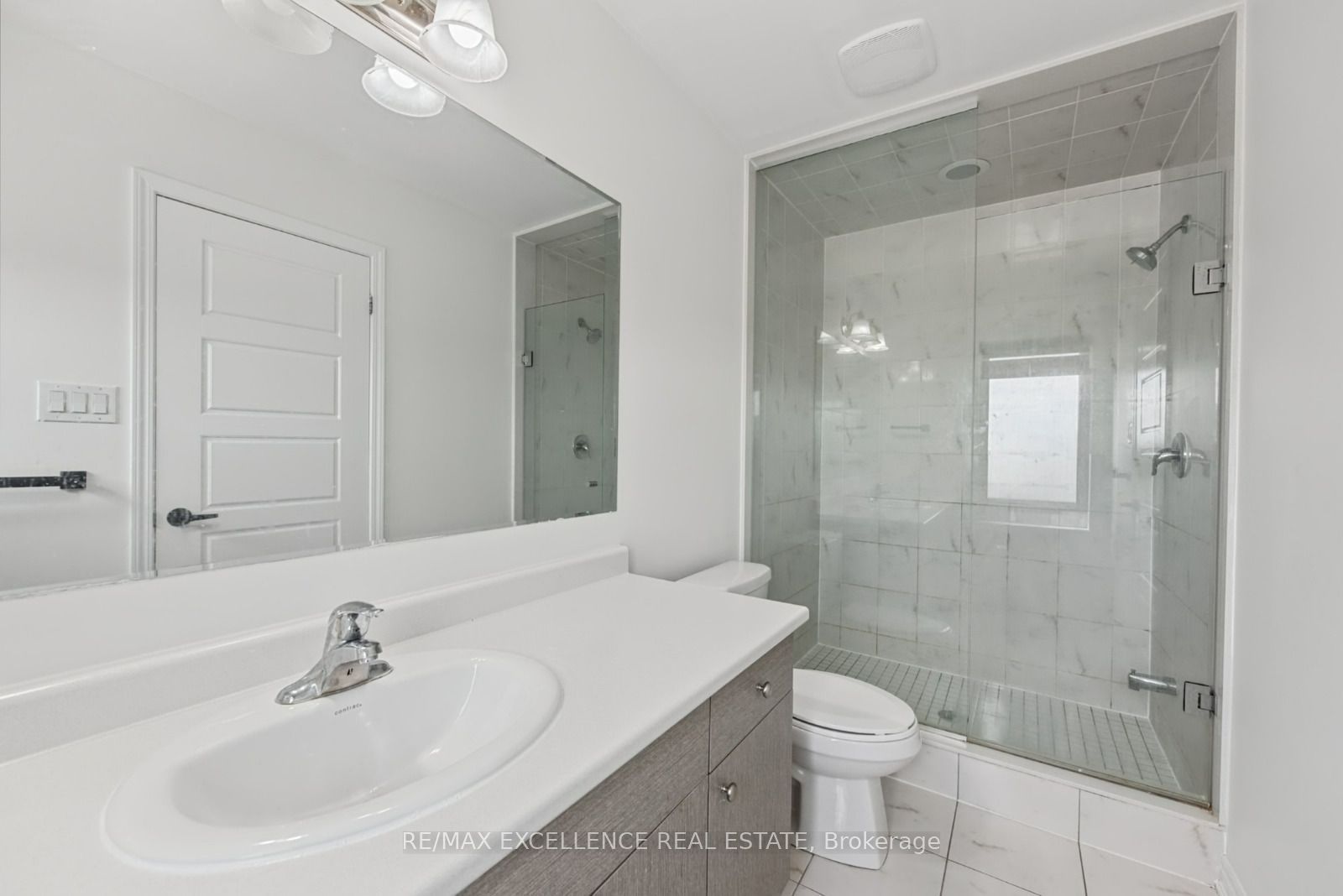 470 Remembrance Road Property Photo 15