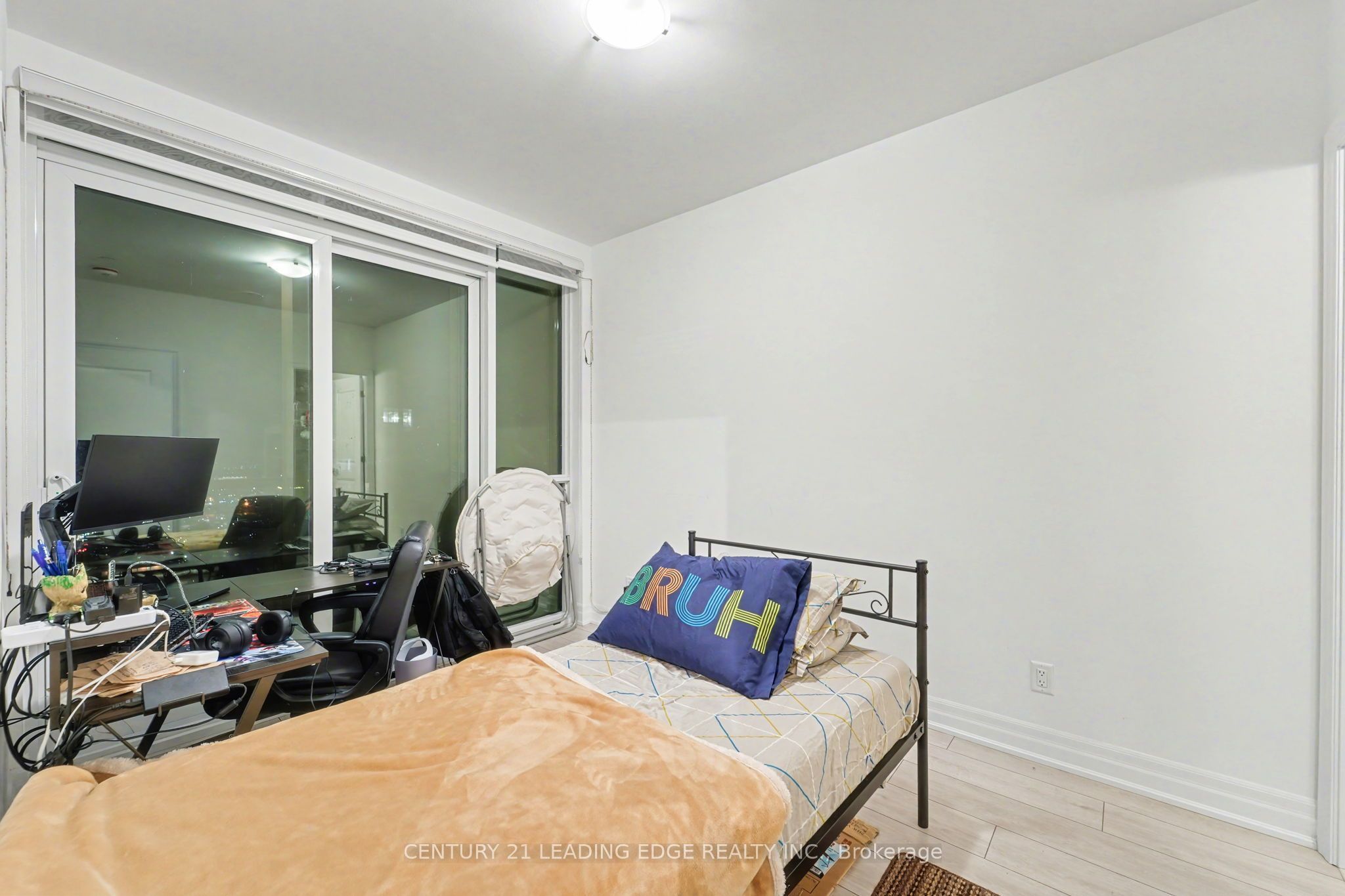30 Elm Drive W 3006 Property Photo 16