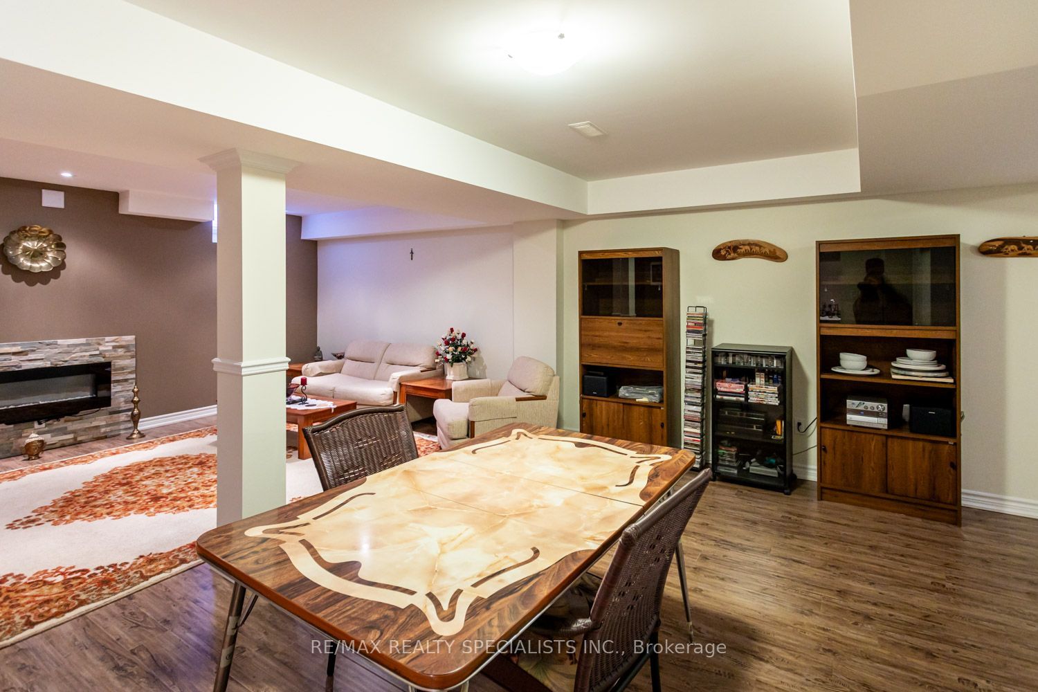 3428 Stoney Crescent Property Photo 17