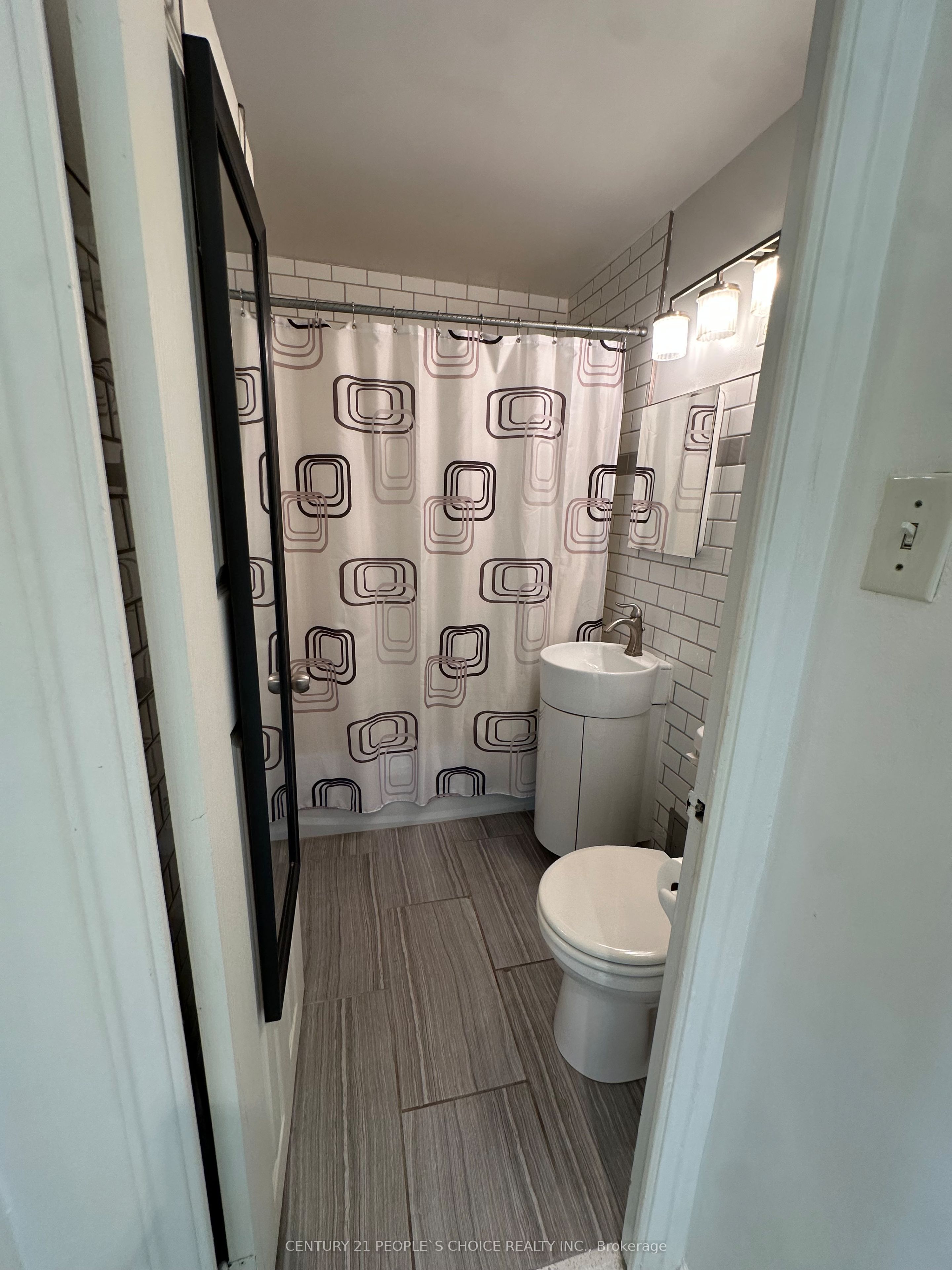 50 Gulliver Road 102 Property Photo 10