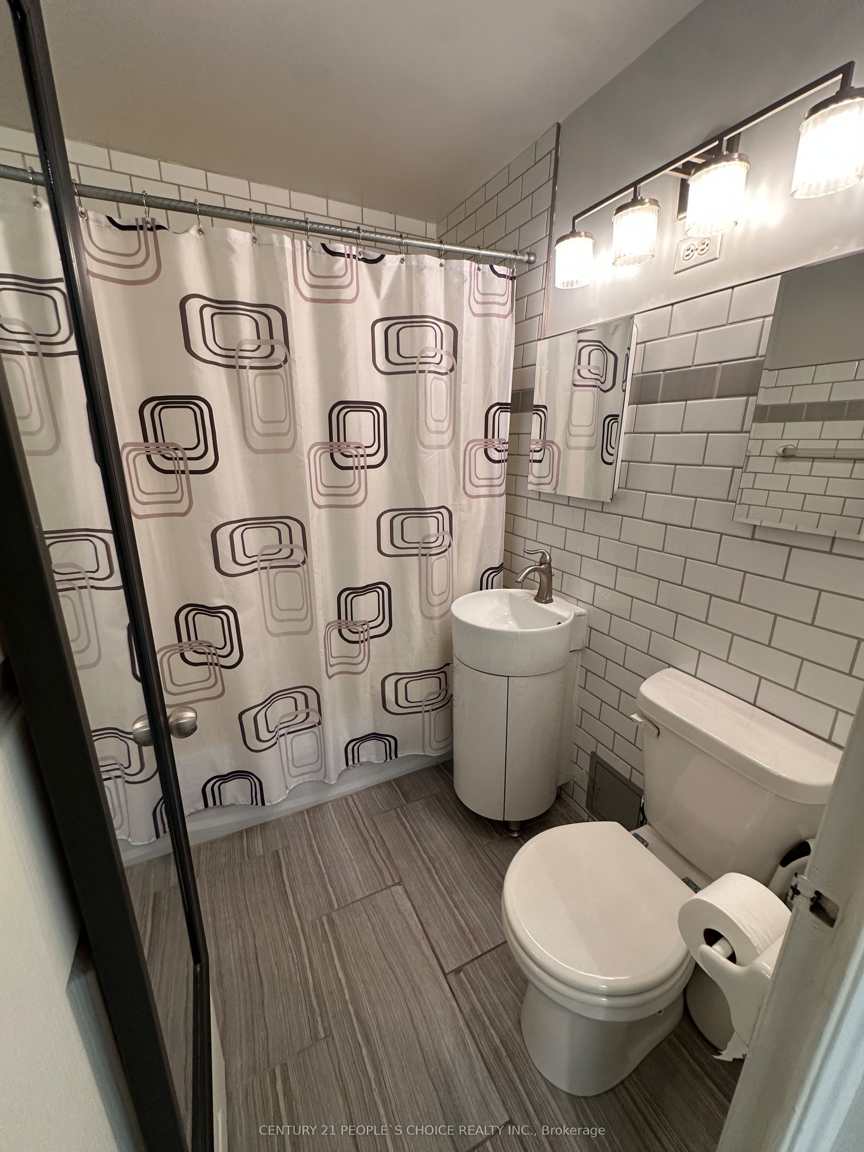50 Gulliver Road 102 Property Photo 11