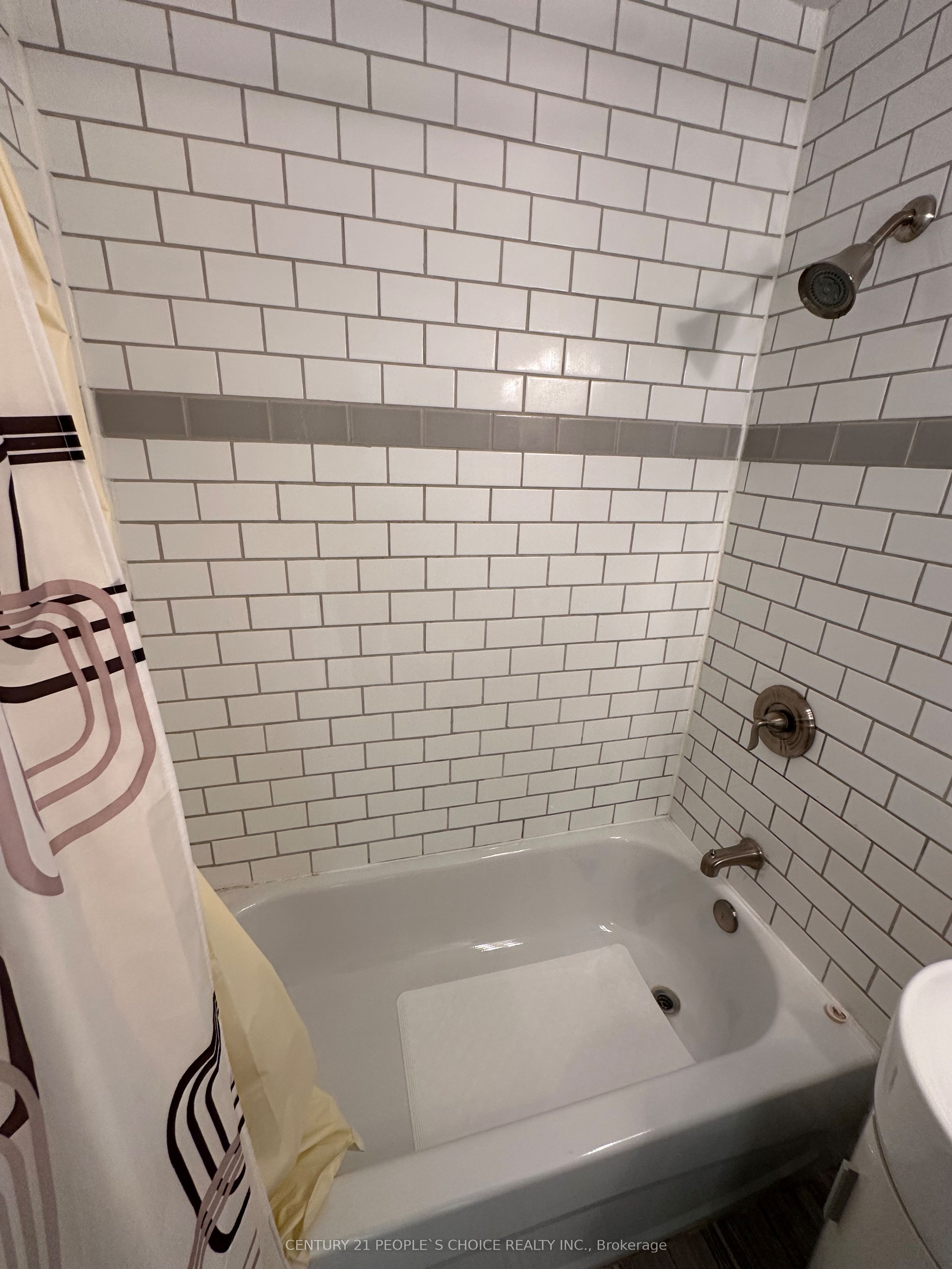50 Gulliver Road 102 Property Photo 12