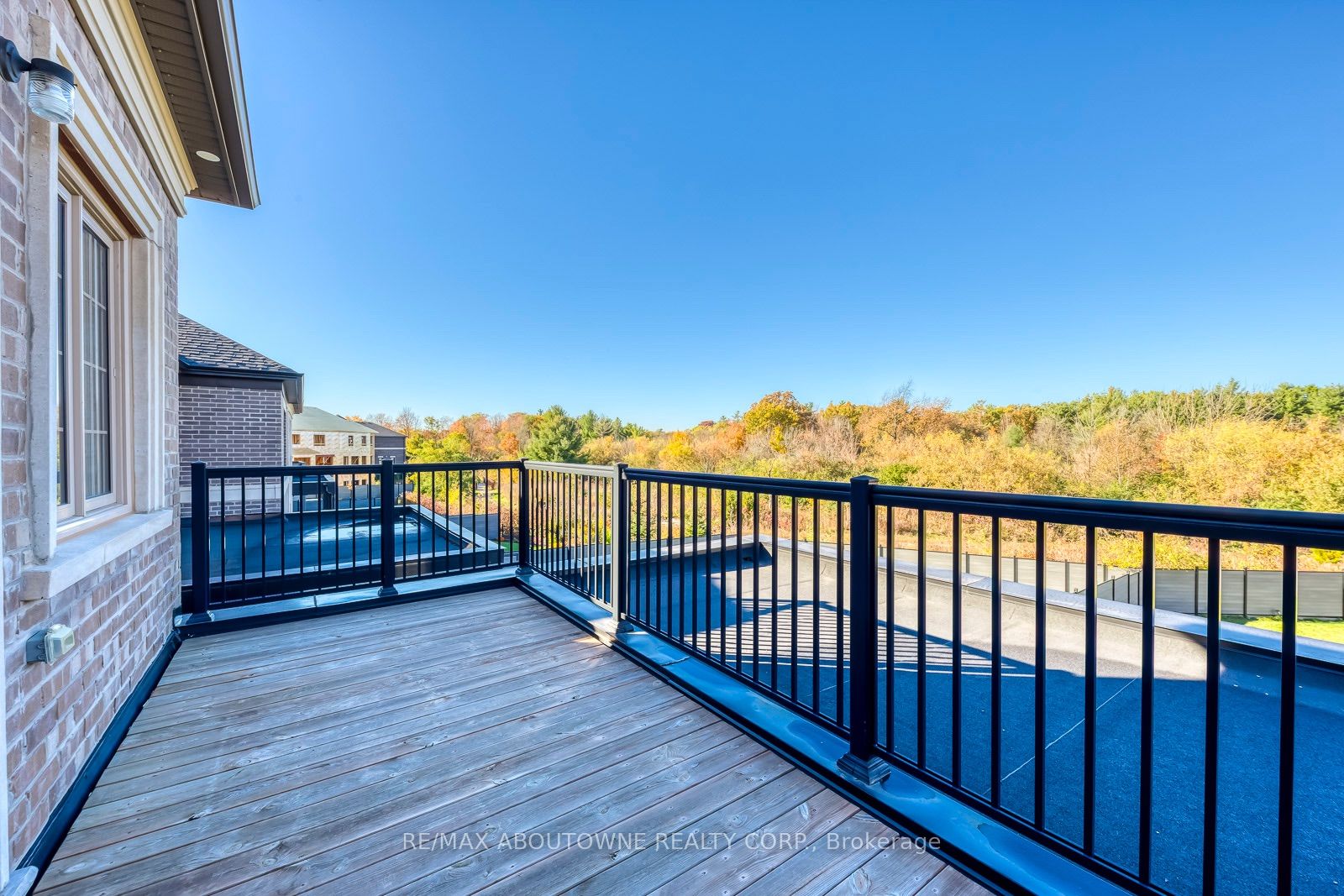 2359 Saw Whet Boulevard Property Photo 33