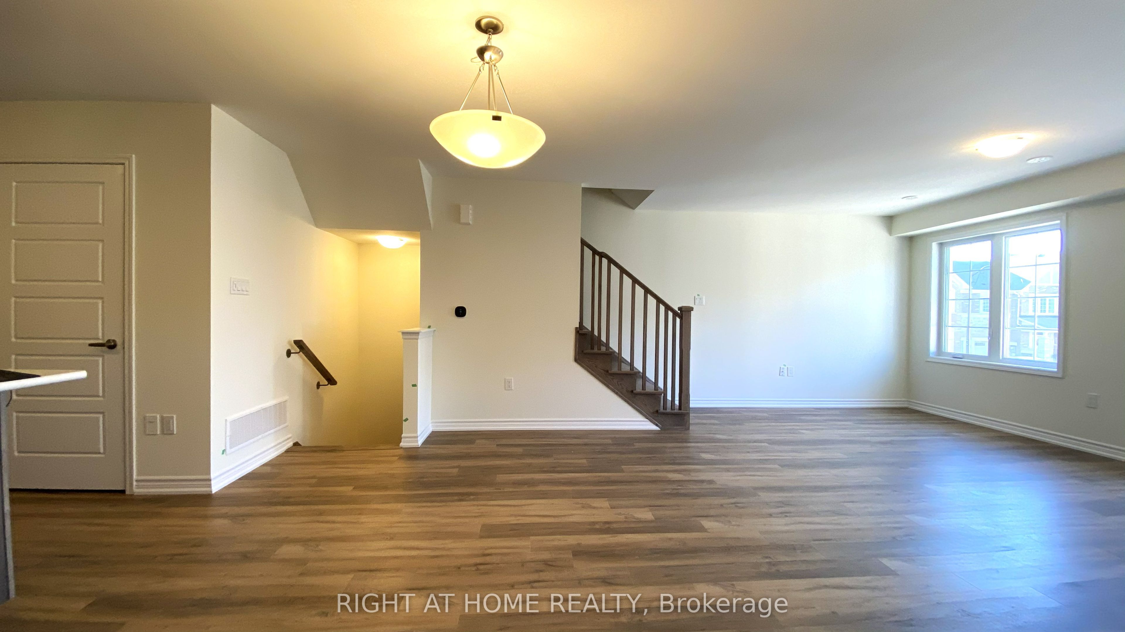 980 Alder Gate Property Photo 7