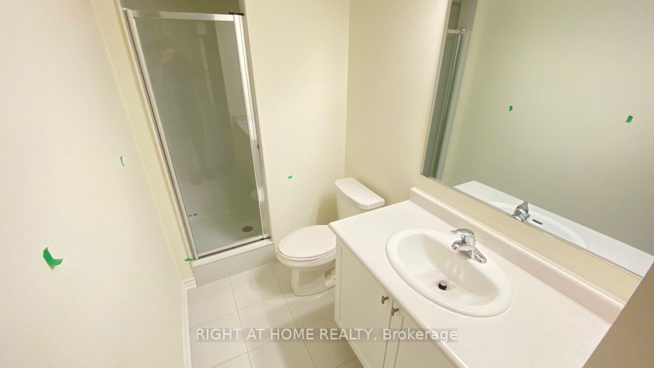 980 Alder Gate Property Photo 10