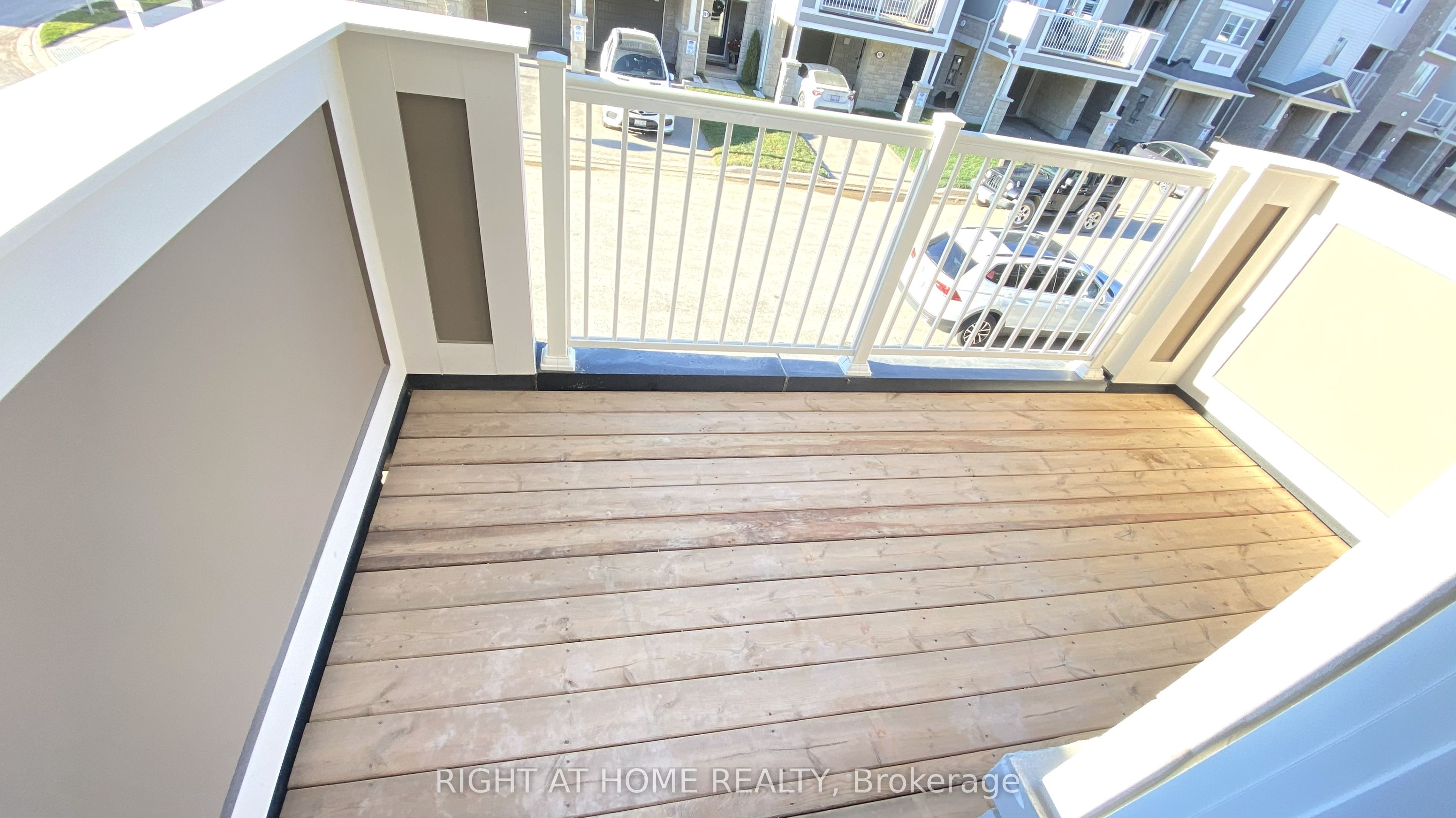 980 Alder Gate Property Photo 14