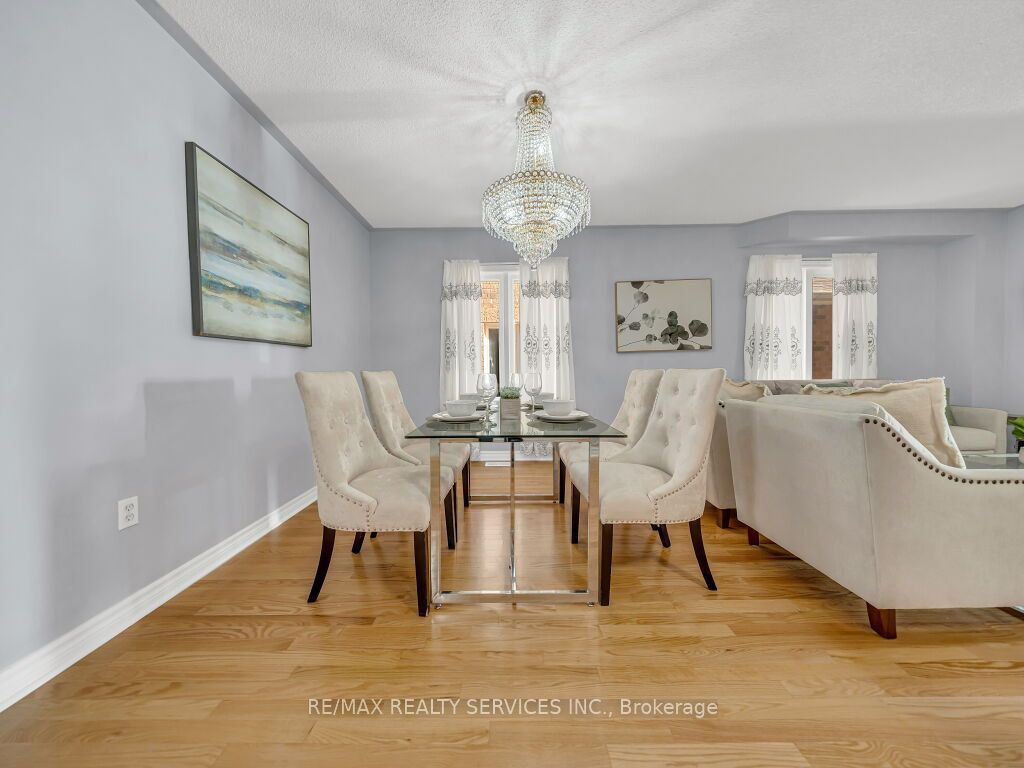 61 Sir Jacobs Crescent Property Photo 11