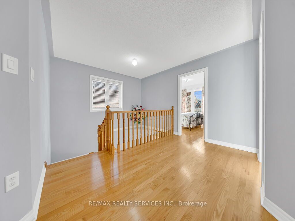 61 Sir Jacobs Crescent Property Photo 23