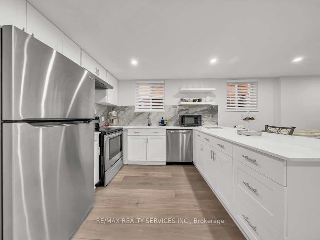 61 Sir Jacobs Crescent Property Photo 39
