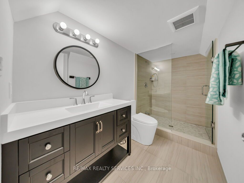 61 Sir Jacobs Crescent Property Photo 43