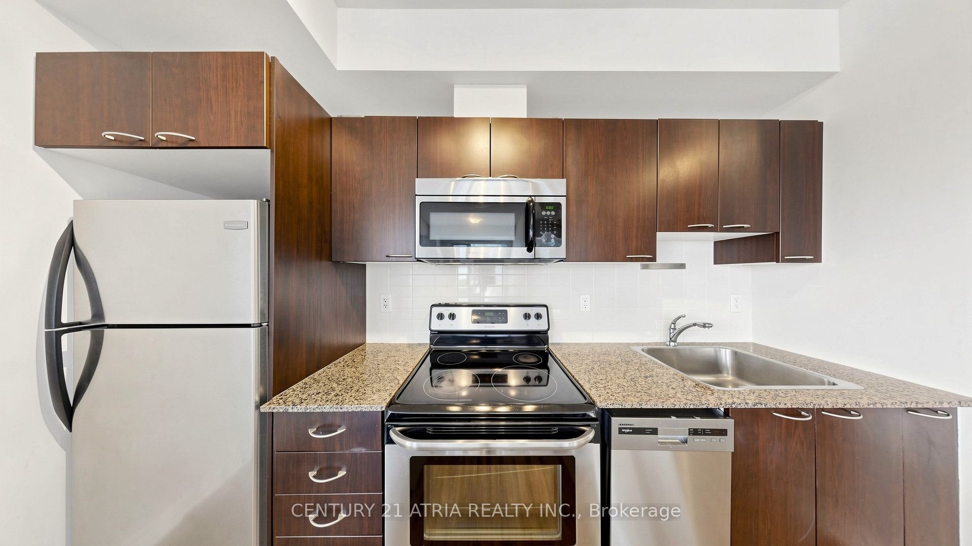 385 Prince Of Wales Drive 1802 Property Photo 19