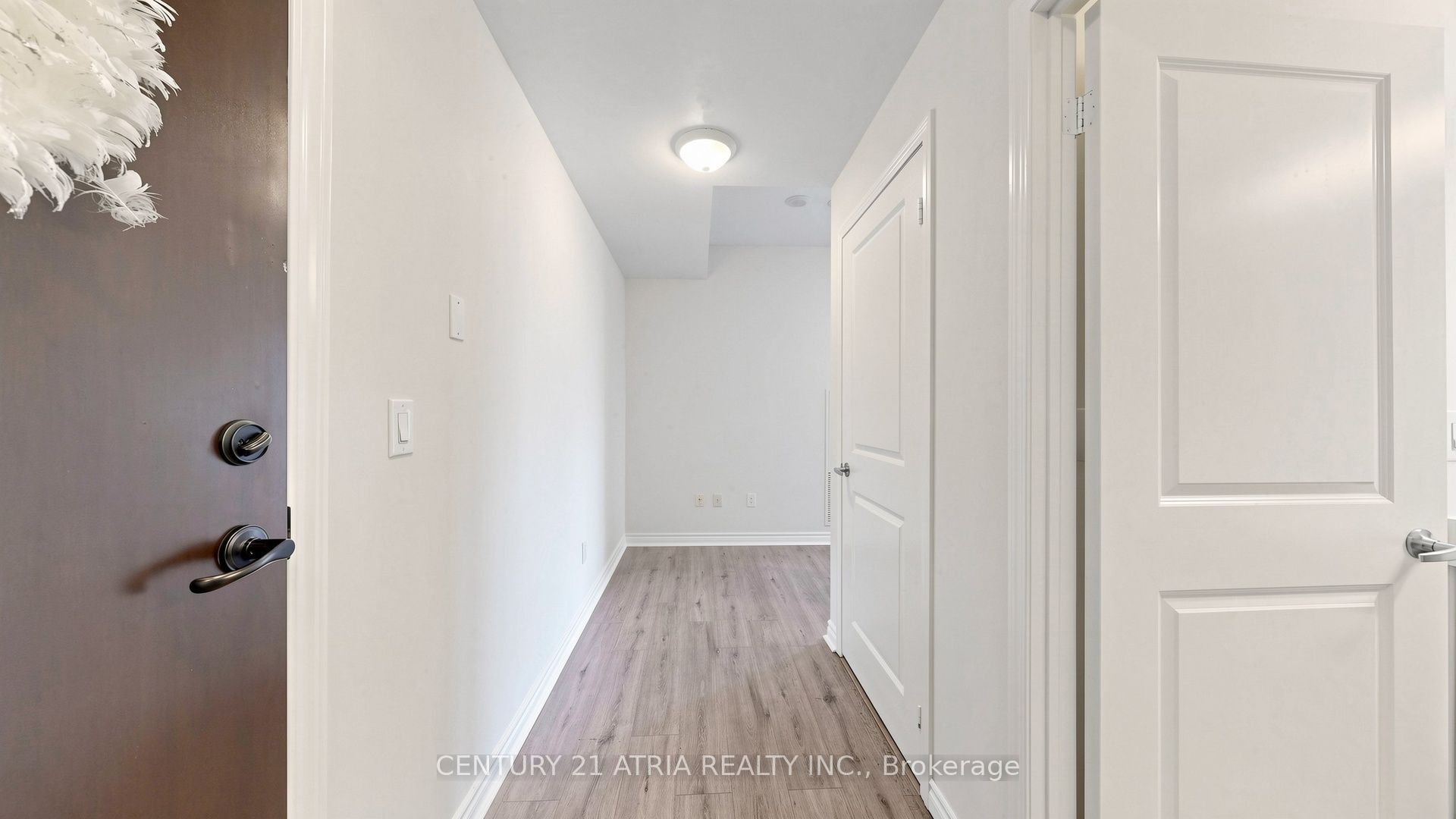 385 Prince Of Wales Drive 1802 Property Photo 30