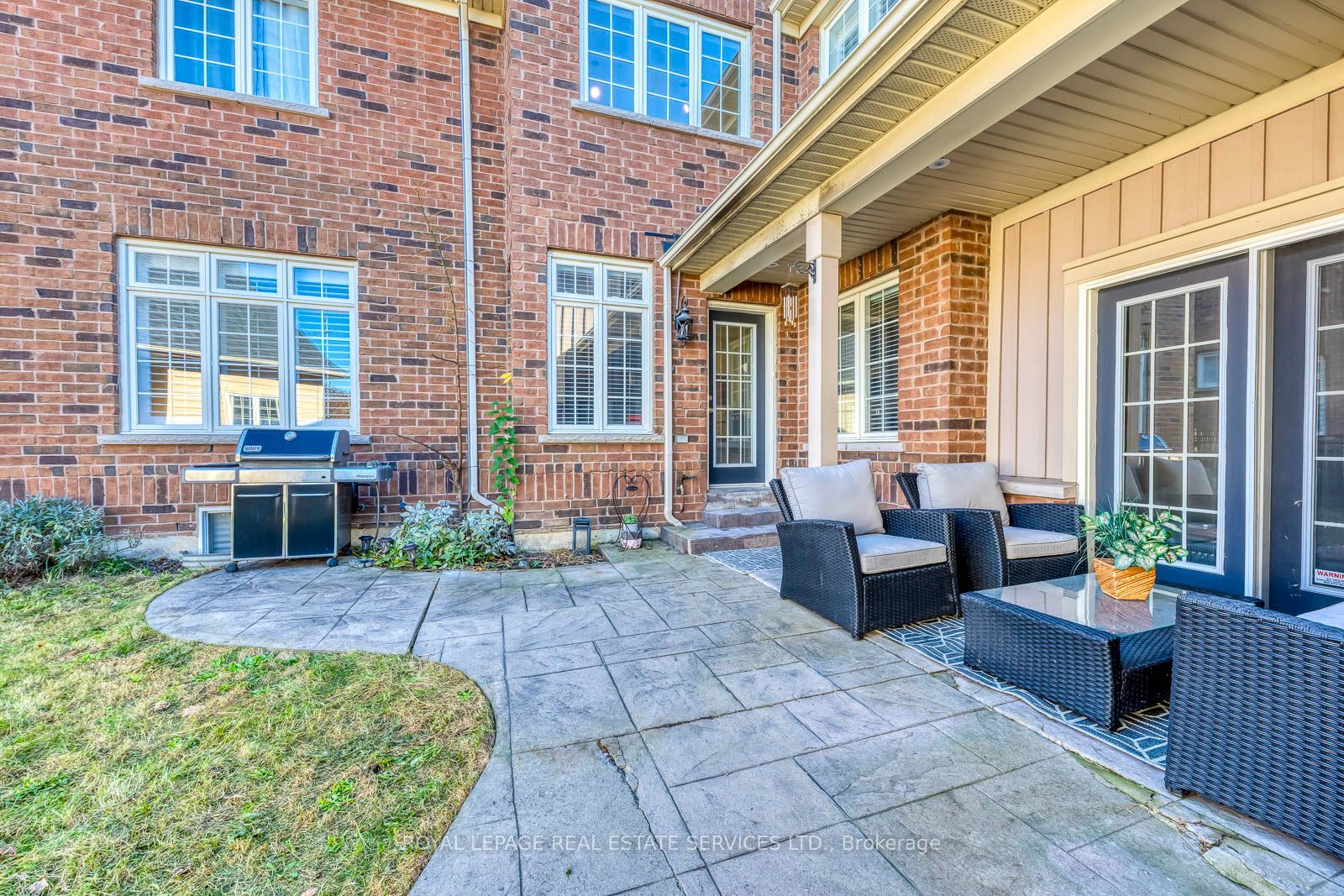 96 Thomas Street Property Photo 39