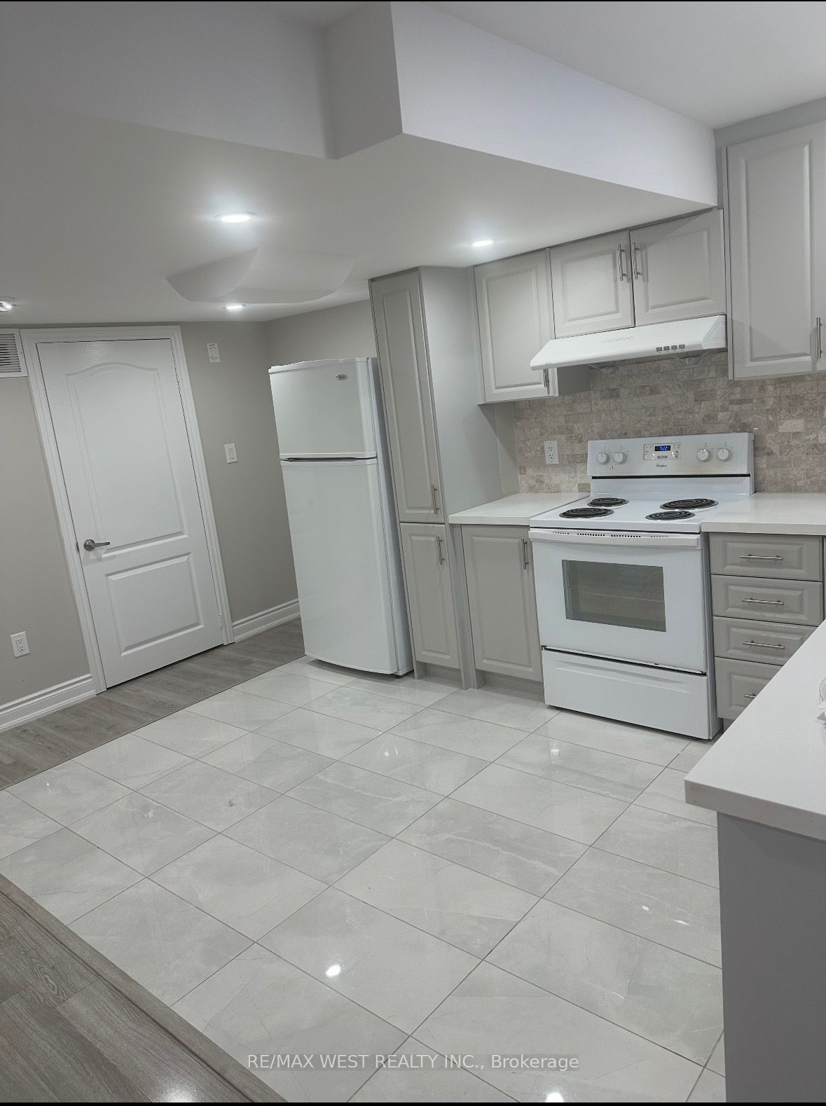 5 Bryony Road Property Photo 4