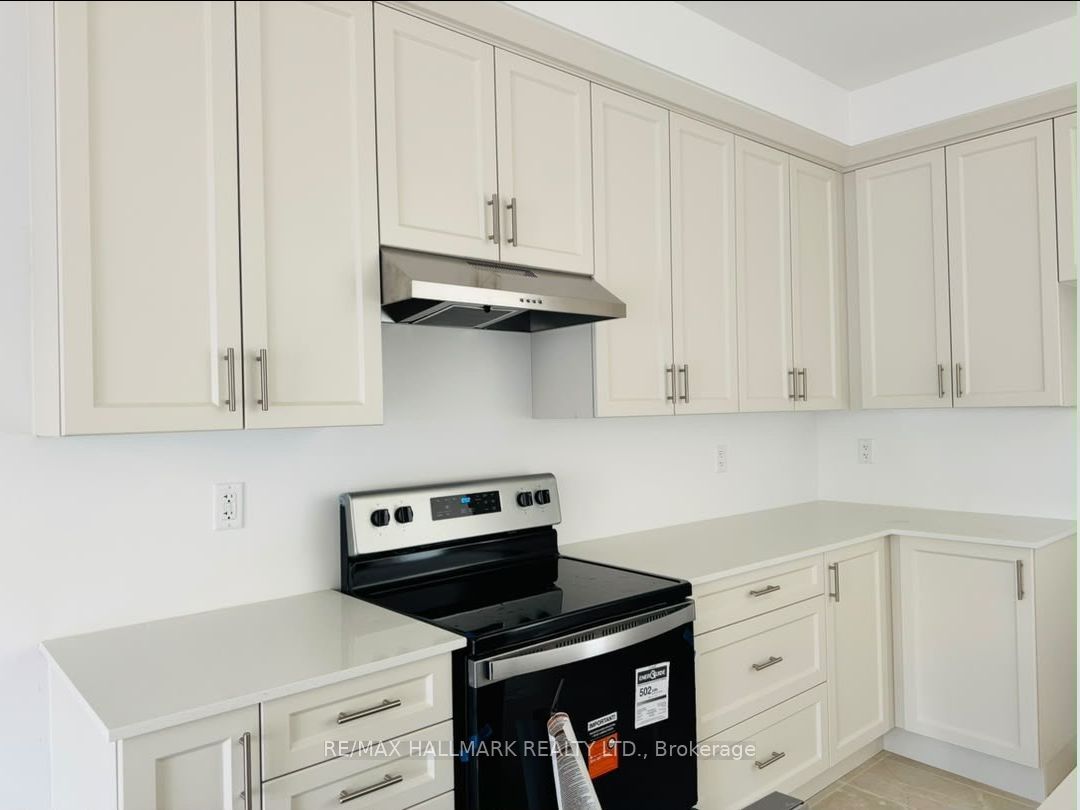 3561 Post Road Property Photo 4