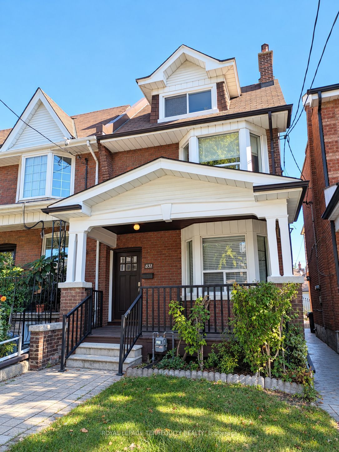 831 Shaw Street Property Photo 1