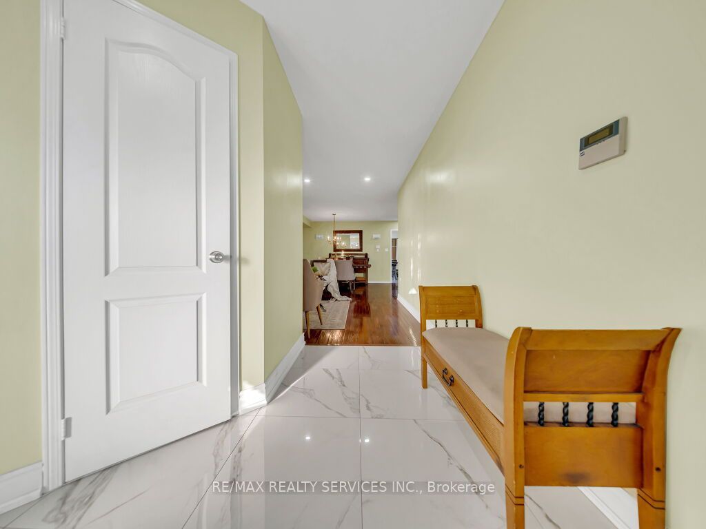 355 Edenbrook Hill Drive Property Photo 6