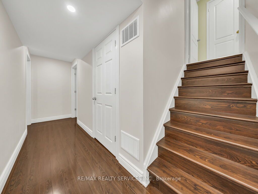 355 Edenbrook Hill Drive Property Photo 32