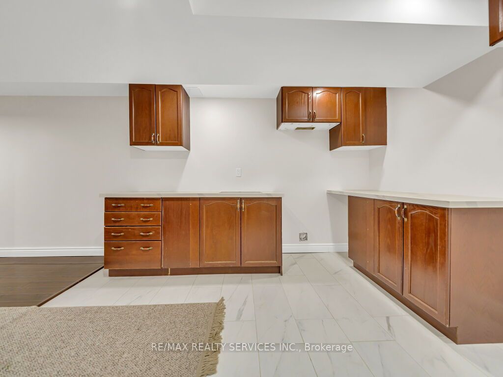 355 Edenbrook Hill Drive Property Photo 36