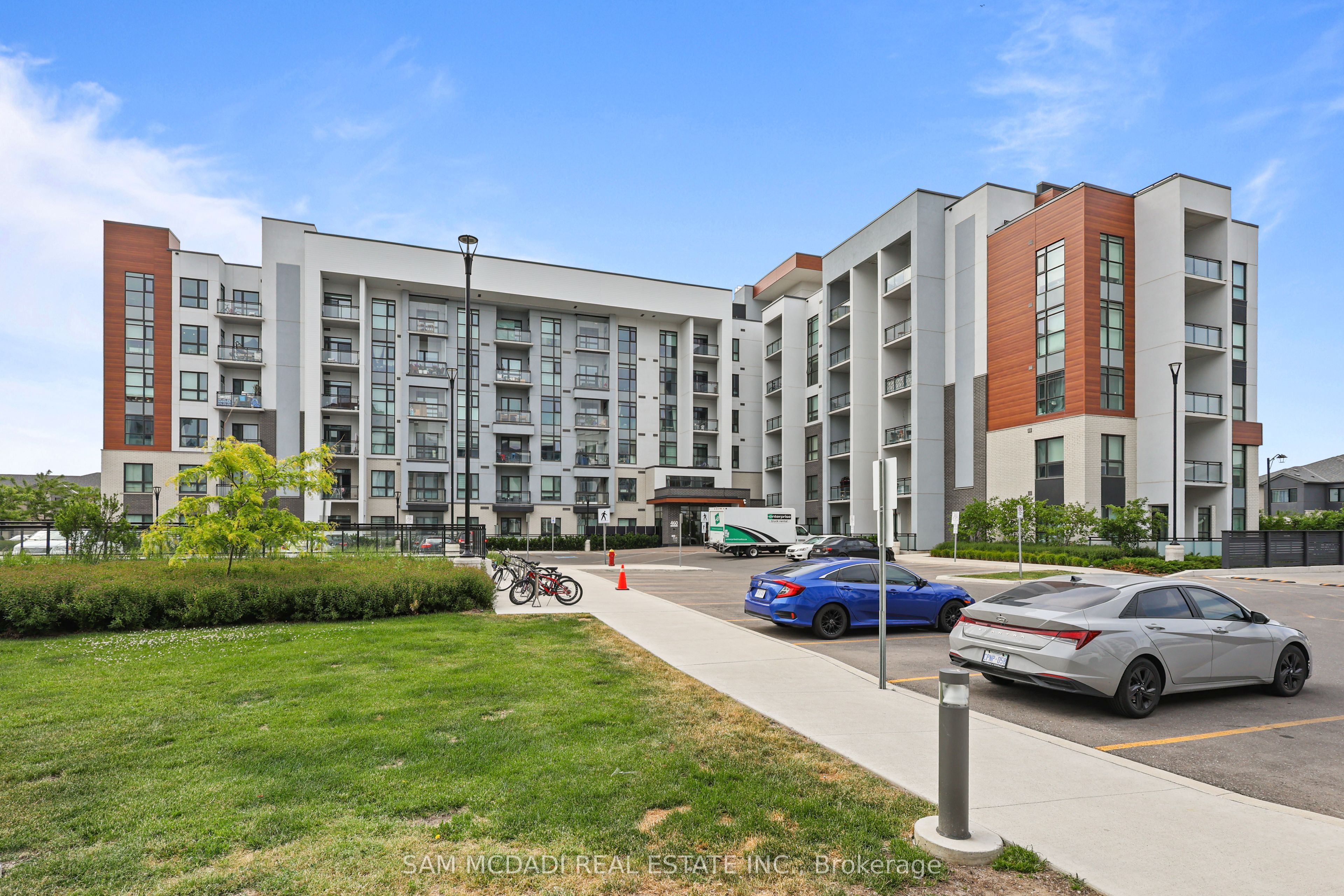 460 Gordon Krantz Avenue 314 Property Photo 1