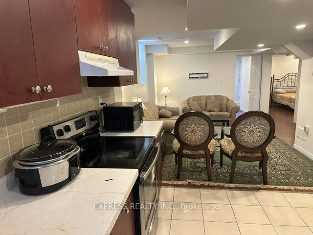 5147 Oscar Peterson Boulevard Basement Property Photo 13
