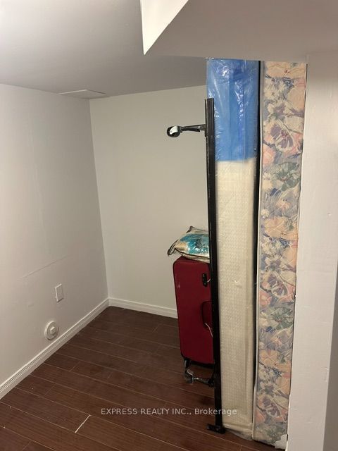 5147 Oscar Peterson Boulevard Basement Property Photo 18
