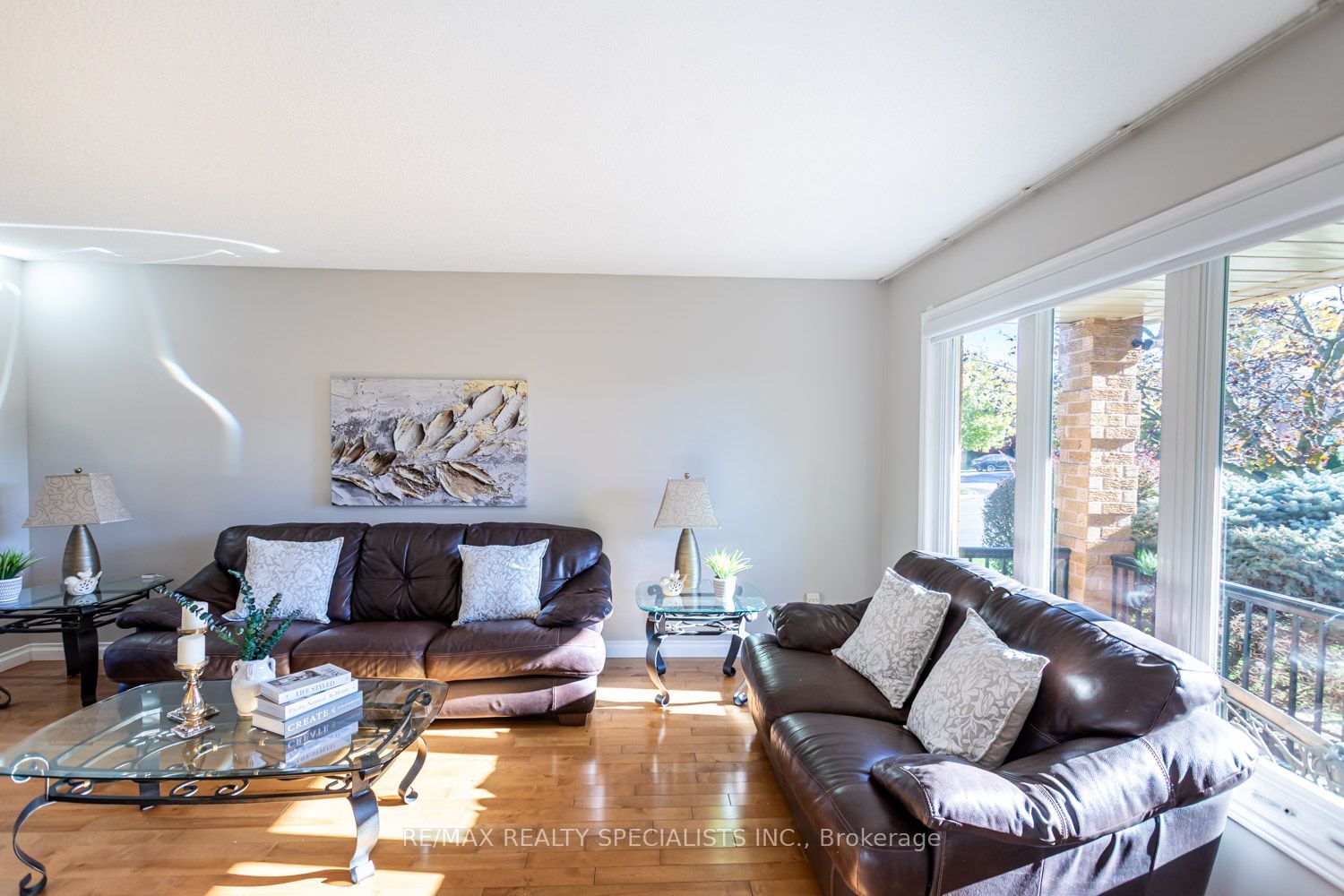 1 Burwash Court Property Photo 5