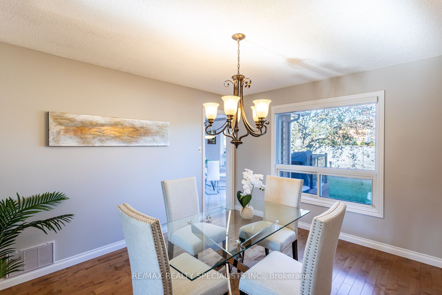 1 Burwash Court Property Photo 8