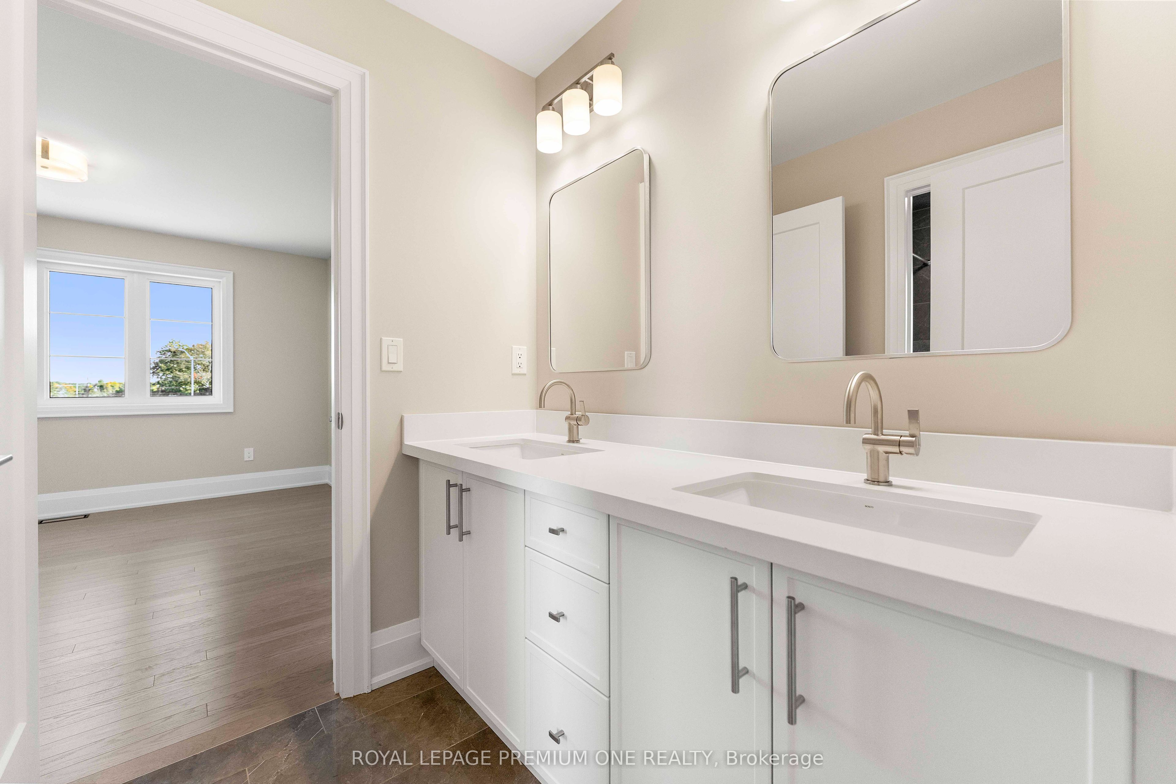 14 Jack Kenny Court Property Photo 37