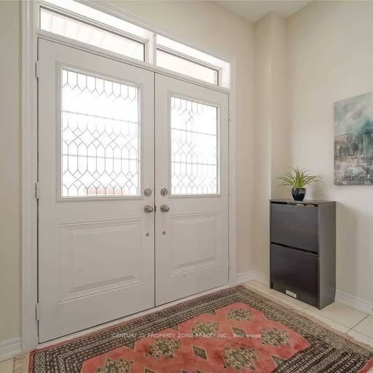 17 Angelfish Road Upper Property Photo 2