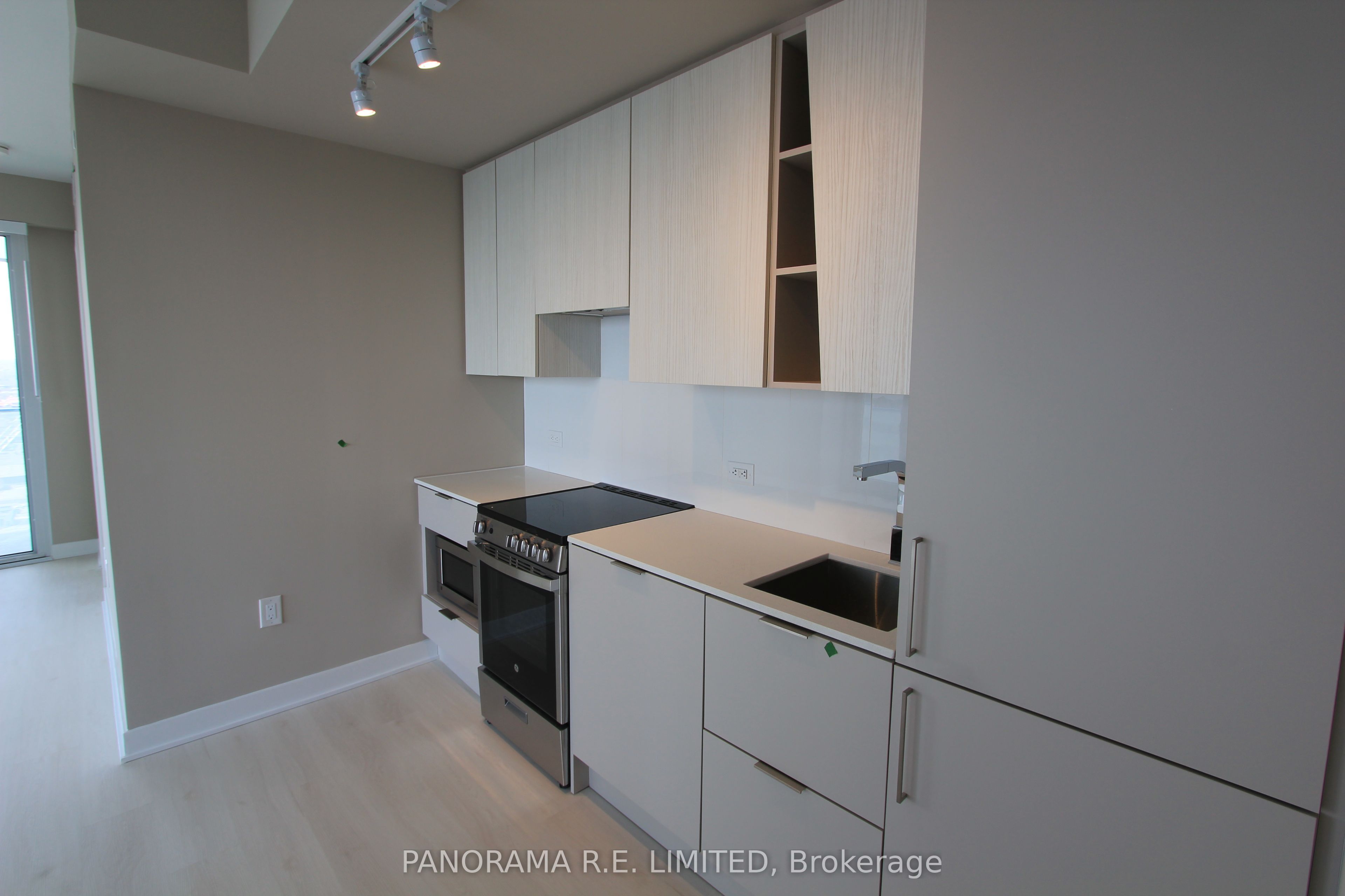3900 Confederation Parkway 2804 Property Photo 6