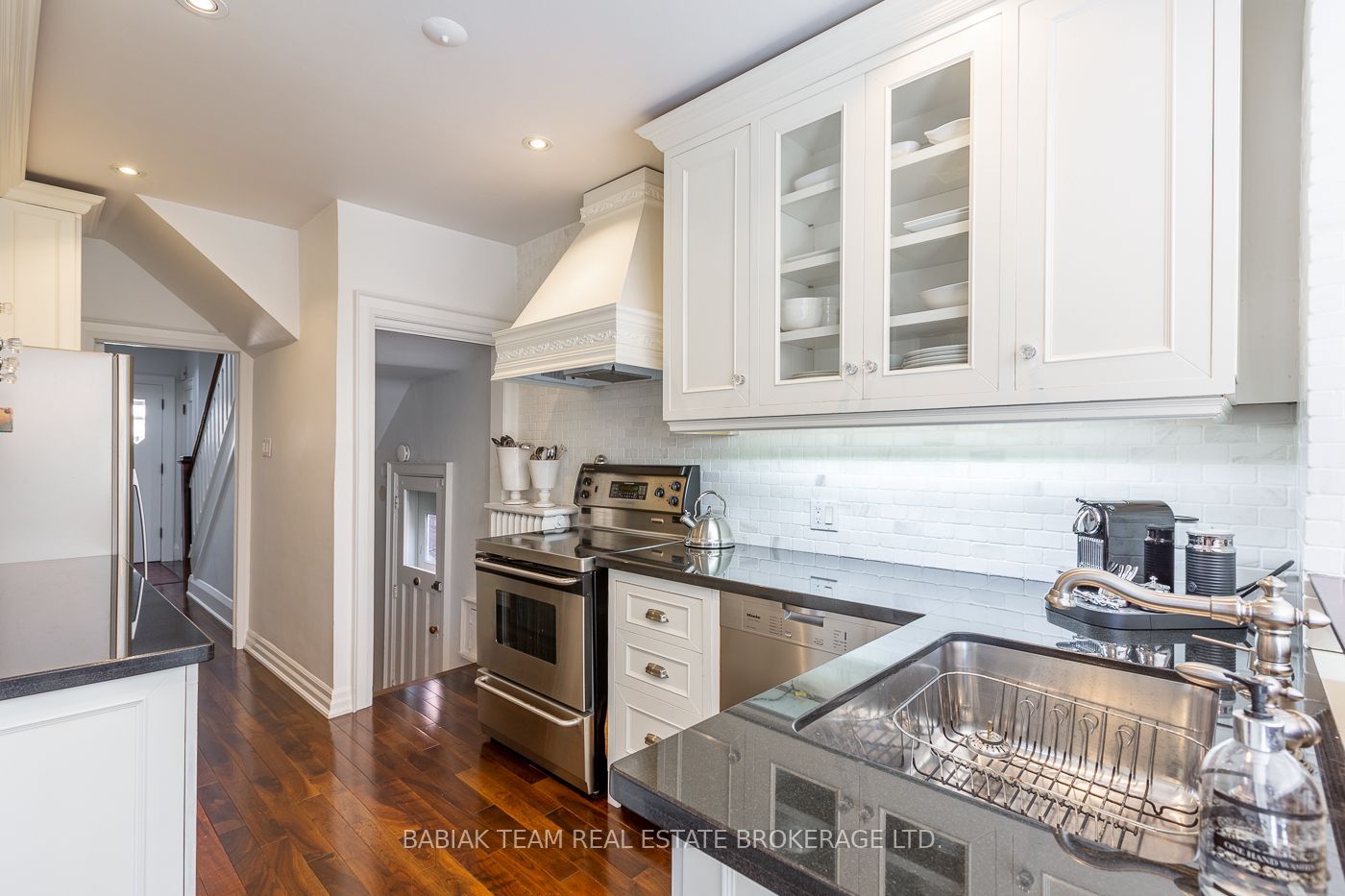 21 Humber Trail Property Photo 17