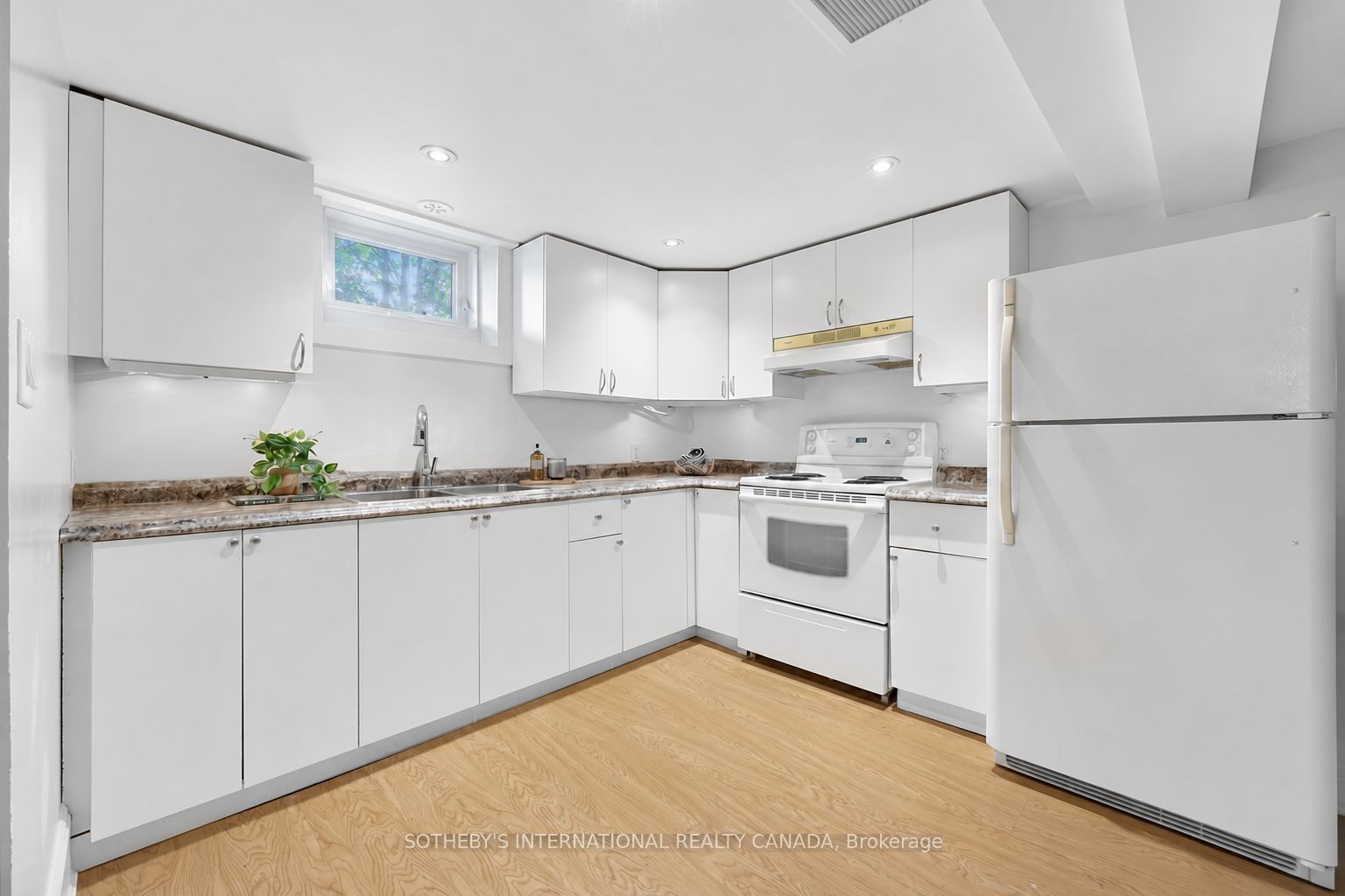 16 Smithfield Drive Property Photo 19