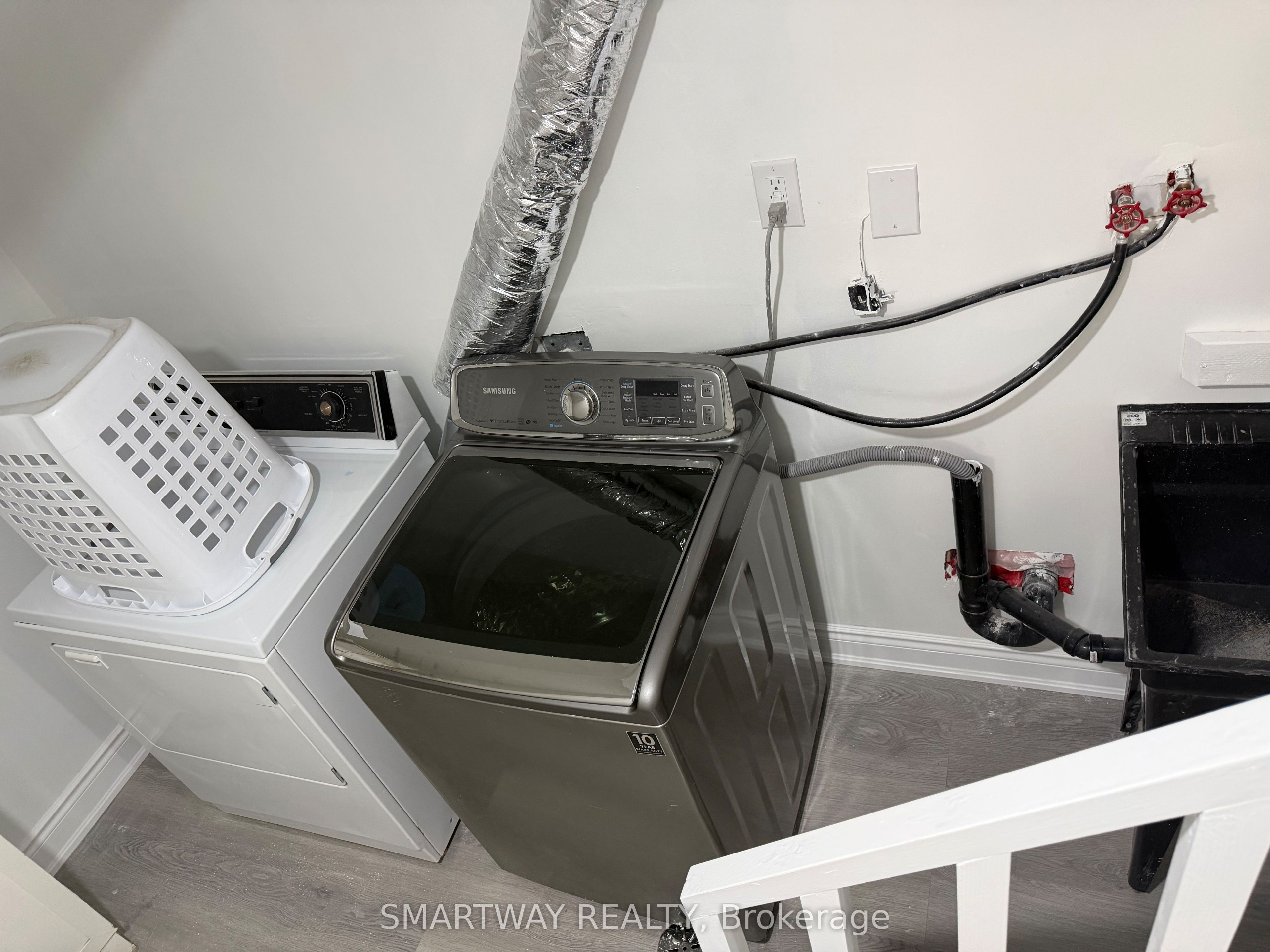 41 Prouse Drive Basement Property Photo 9