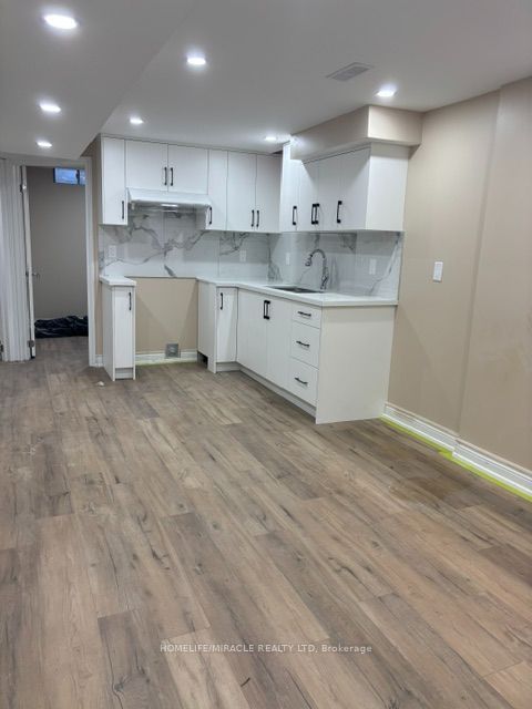 166 Sugarhill Drive Basement Property Photo 2