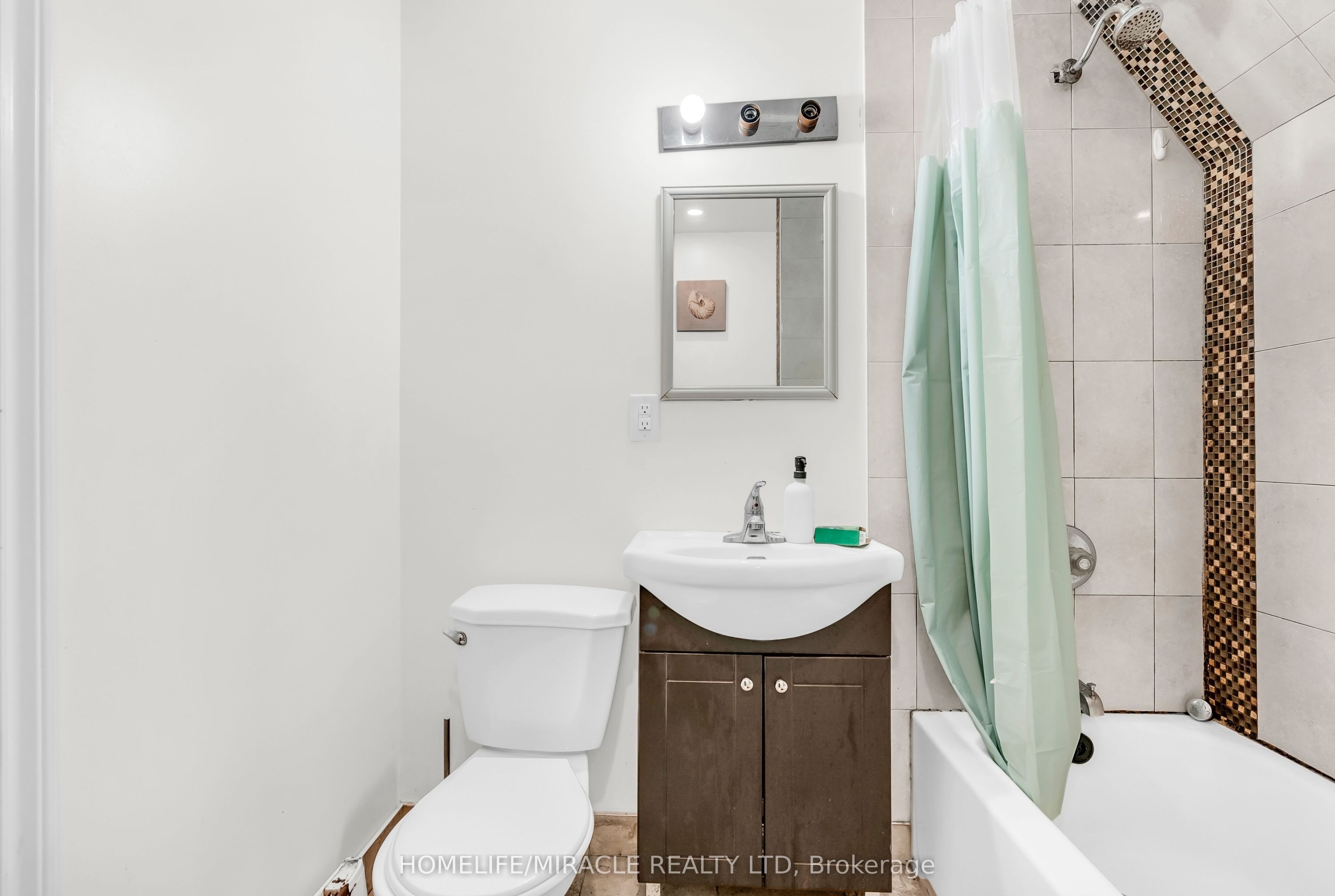 2901 Jane Street 93 Property Photo 25