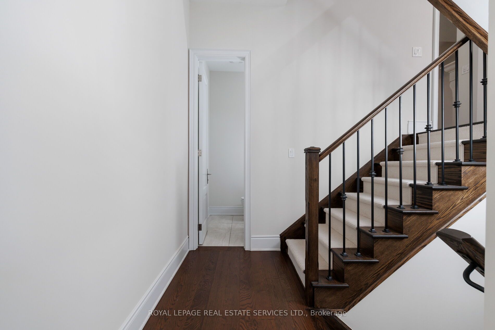 257 Hanover Street Property Photo 5