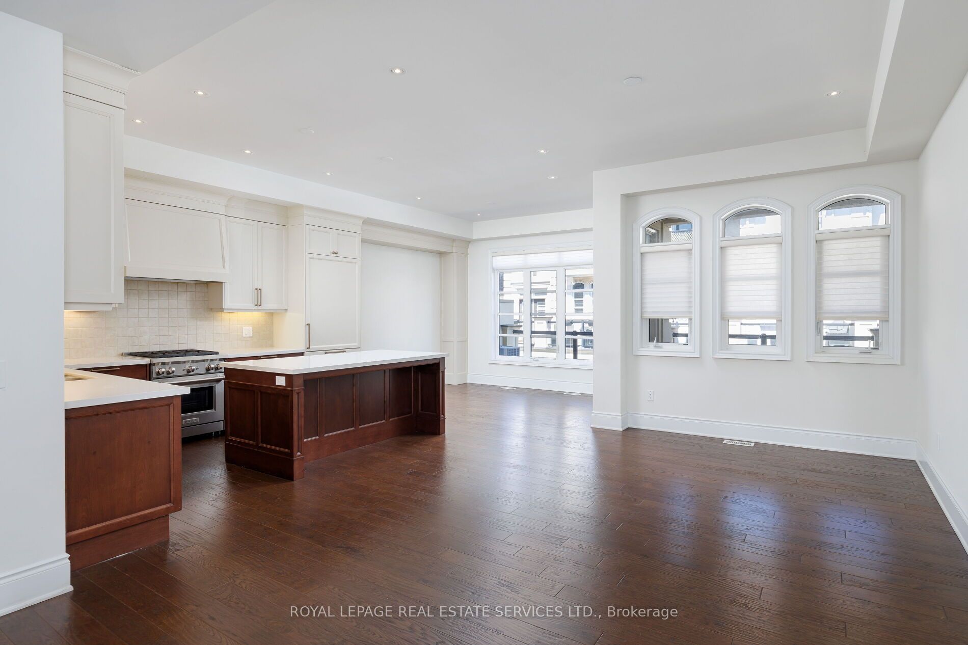 257 Hanover Street Property Photo 9