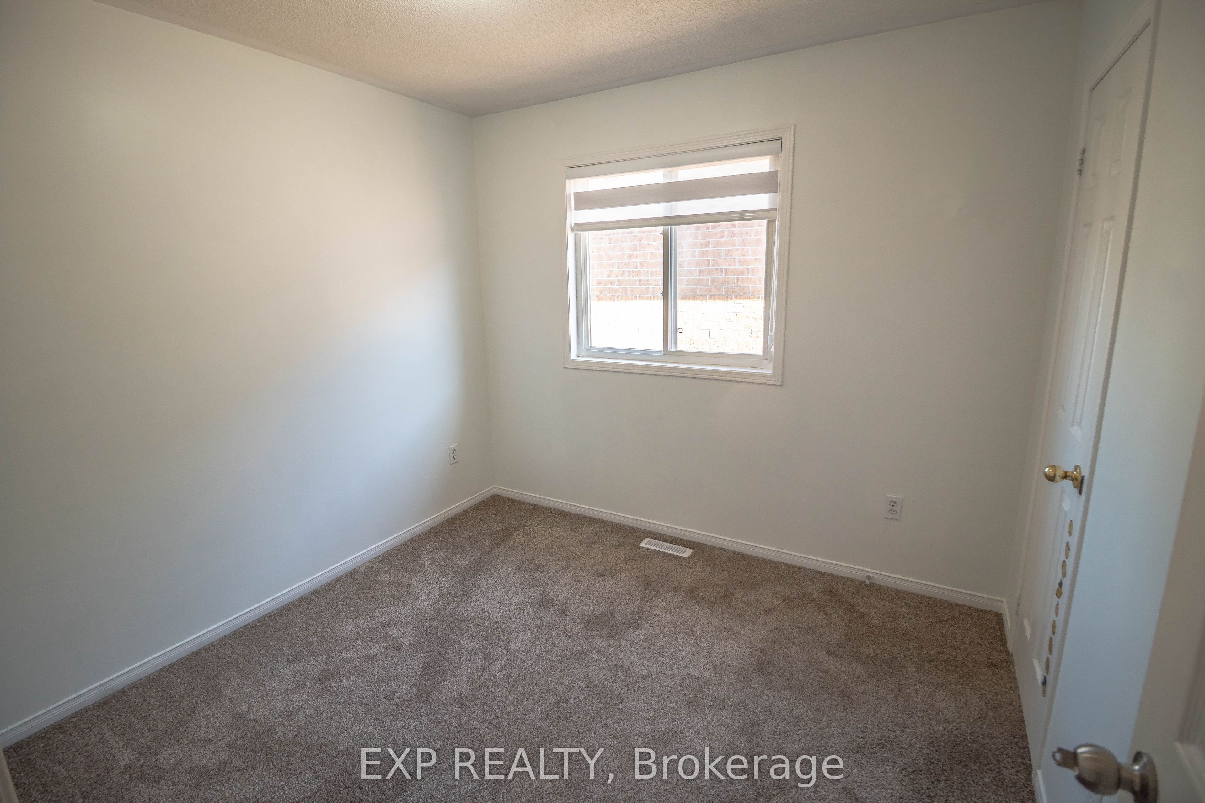 43 Luella Crescent Property Photo 17