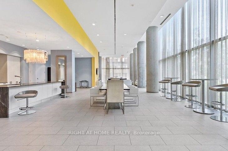 105 The Queens Way 3313 Property Photo 22