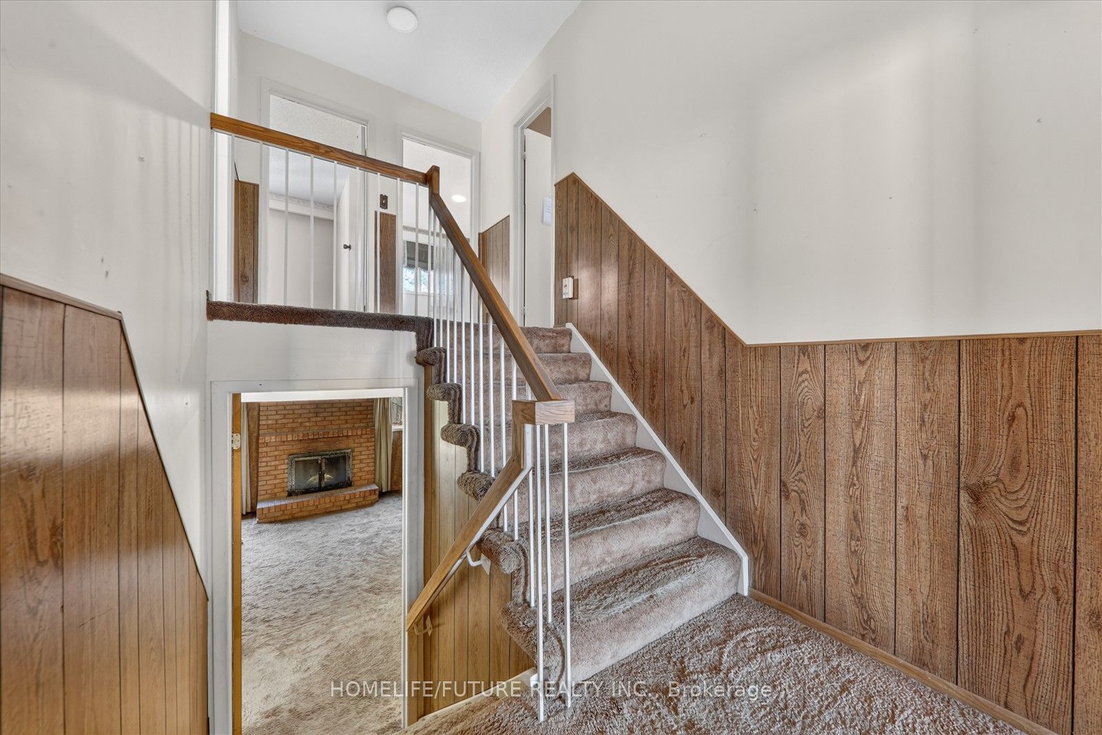7 Winterfold Drive Property Photo 21