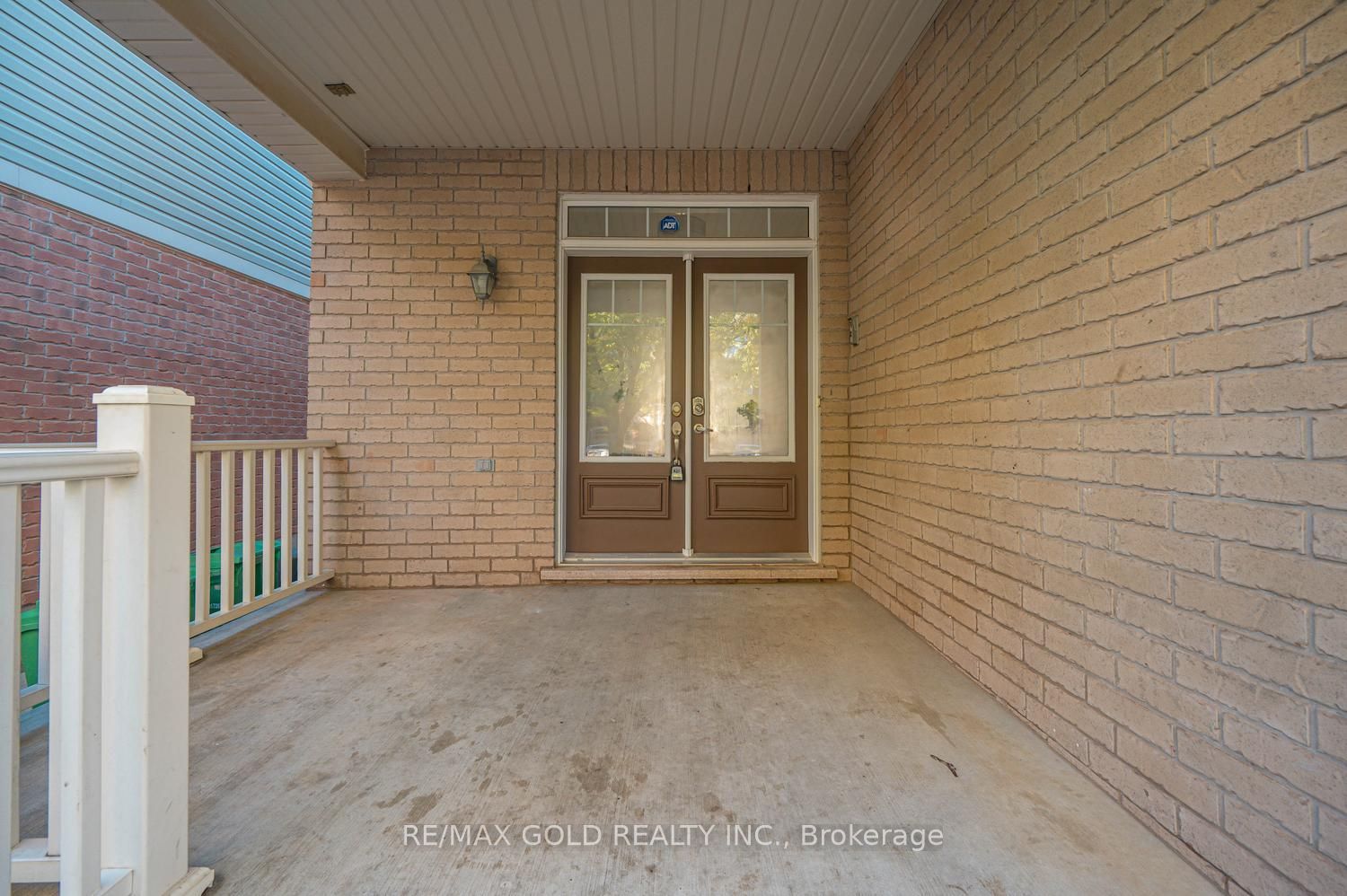 48 Bevington Road Property Photo 2