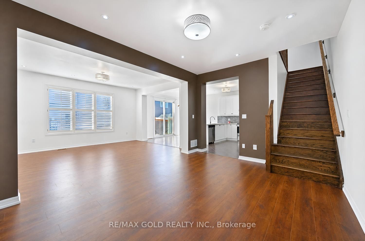 48 Bevington Road Property Photo 9