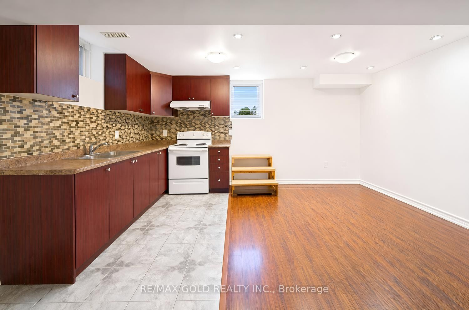 48 Bevington Road Property Photo 41