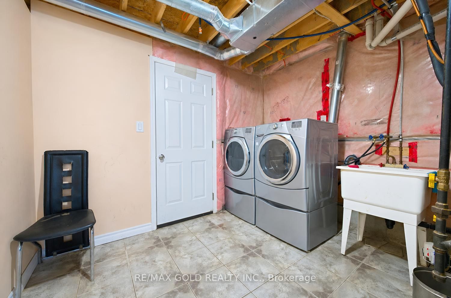 48 Bevington Road Property Photo 49