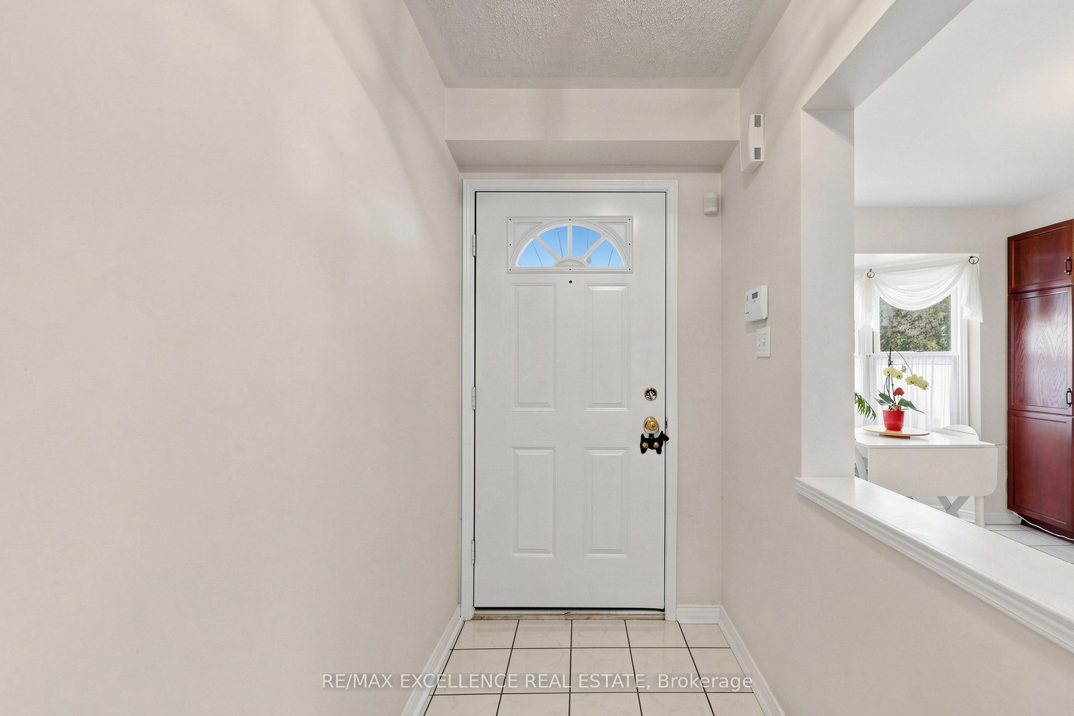 72 Desert Sand Drive Property Photo 17